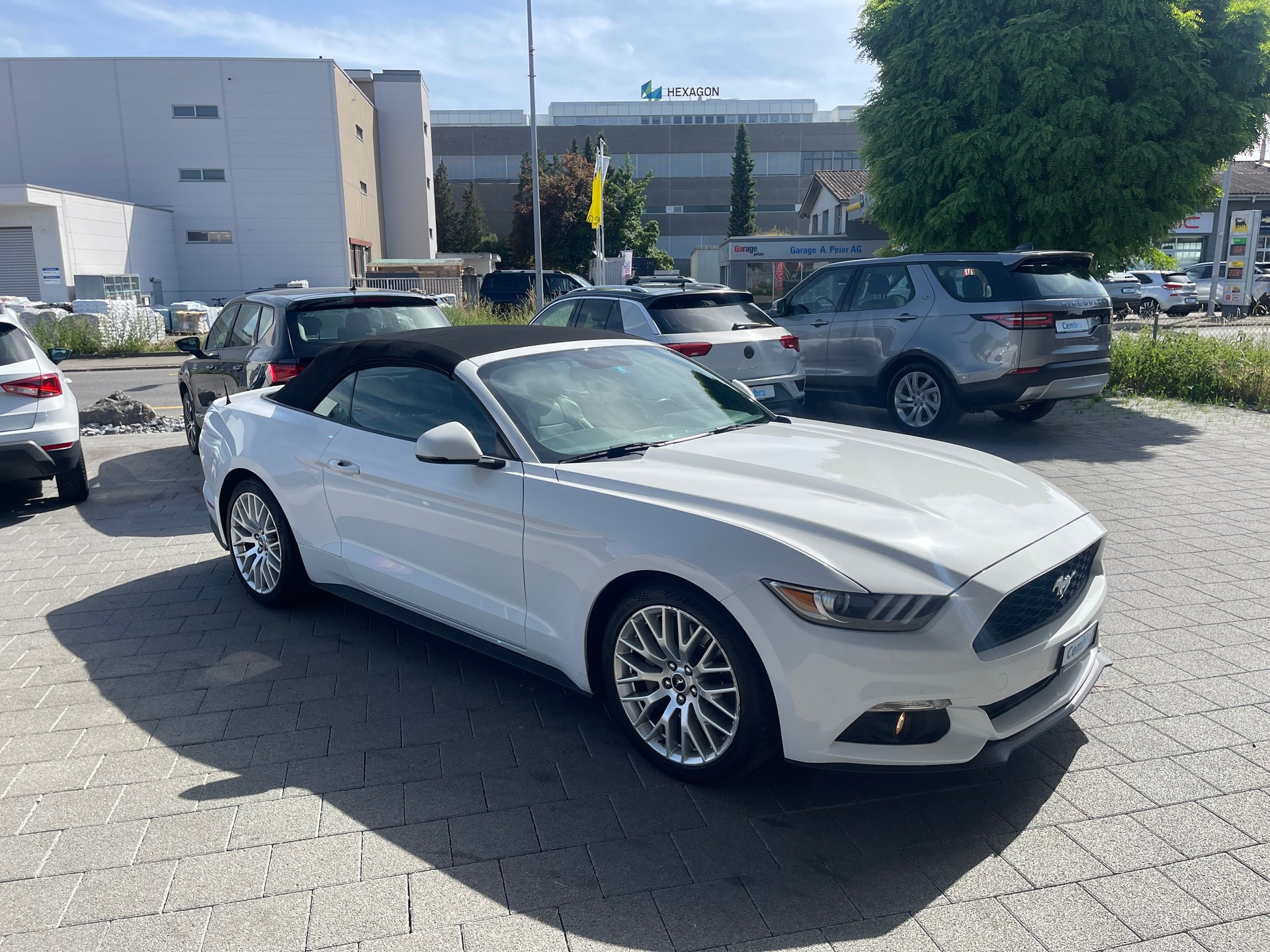 FORD Mustang Convertible 2.3 Automat-image-10