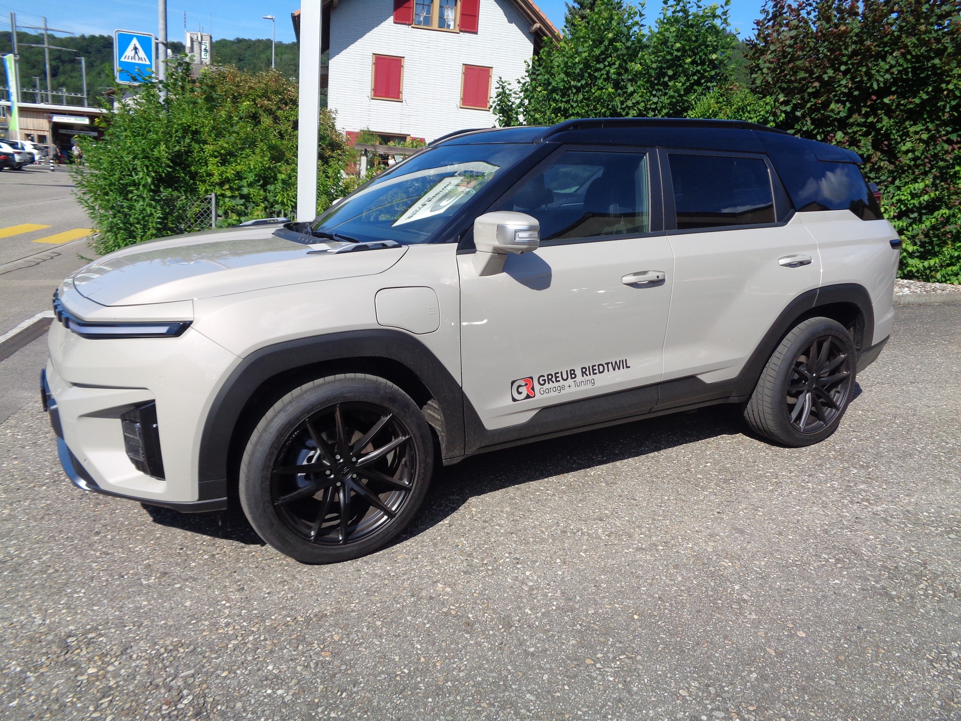 KGM-SsangYong Torres EVX 81 kWh Titanium-image-1