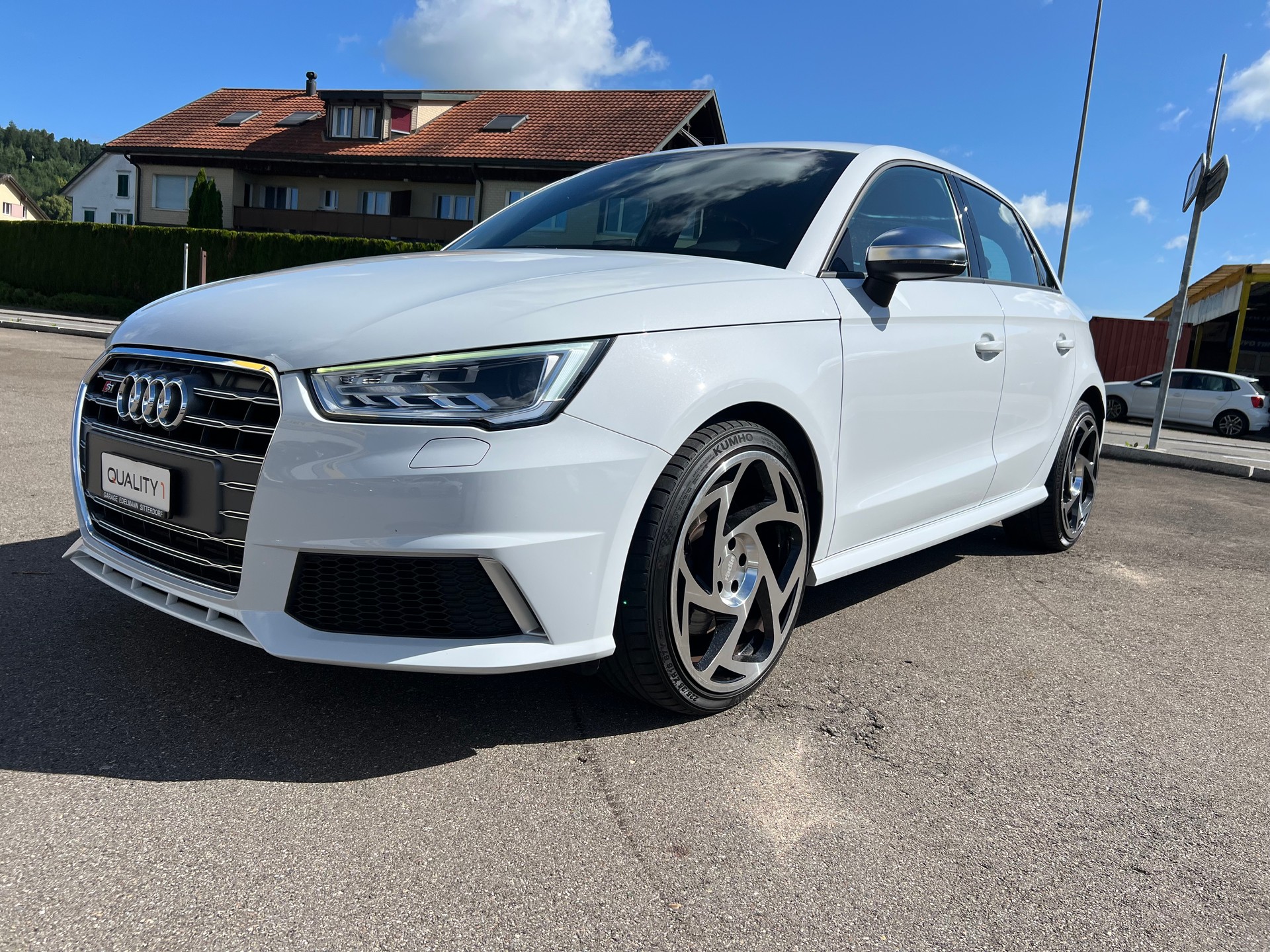 AUDI ABT S1 Sportback 2.0 TFSI quattro-image-1