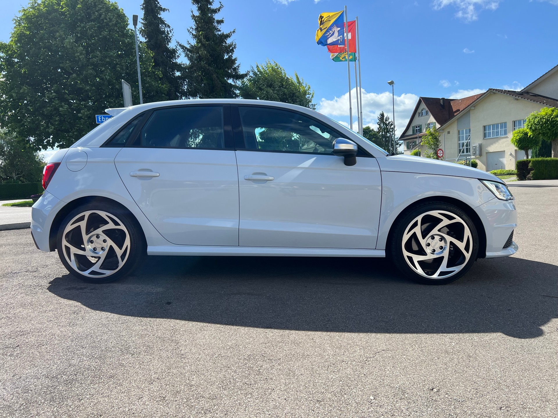 AUDI ABT S1 Sportback 2.0 TFSI quattro-image-4