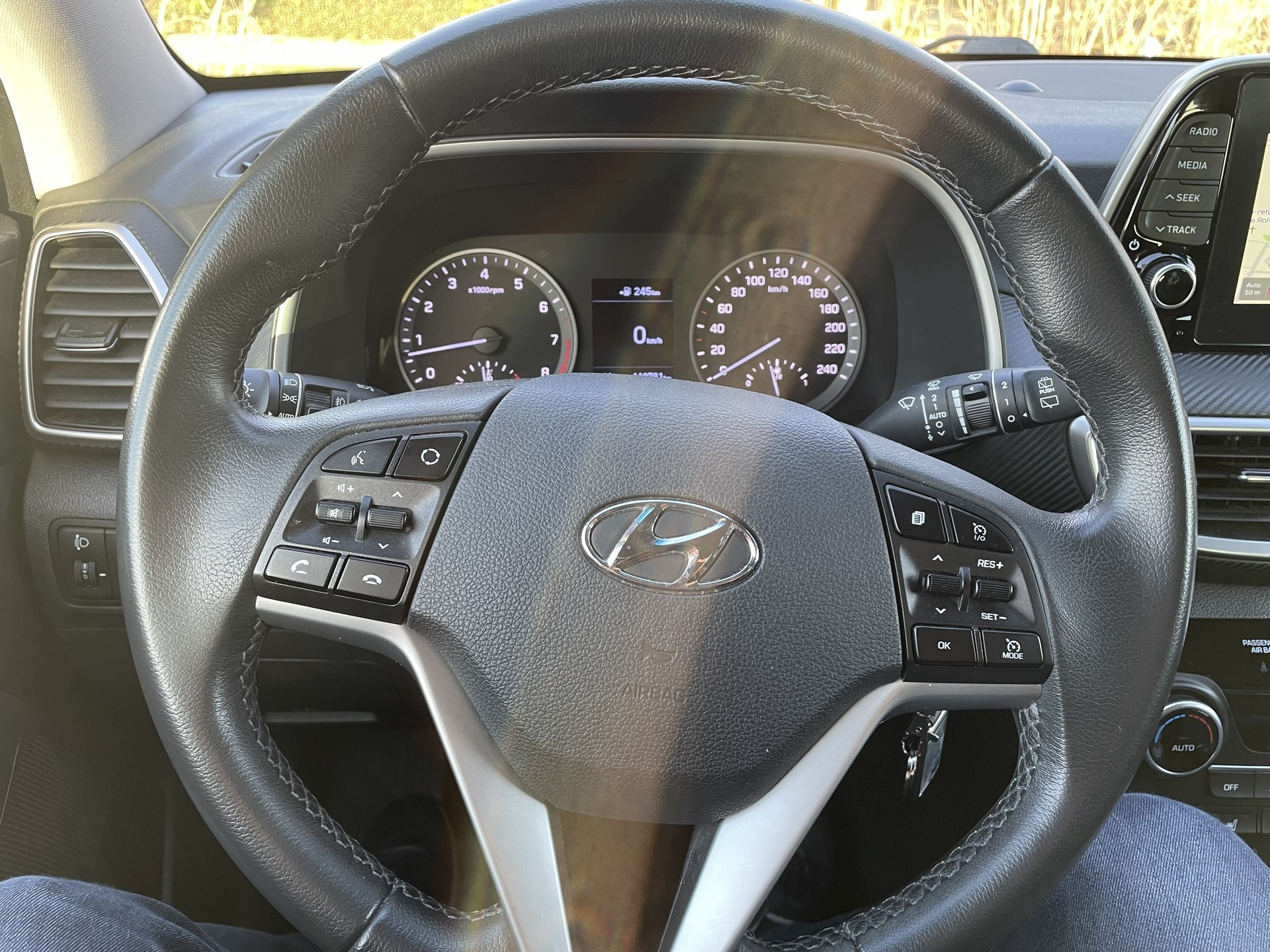 HYUNDAI TUCSON-image-5