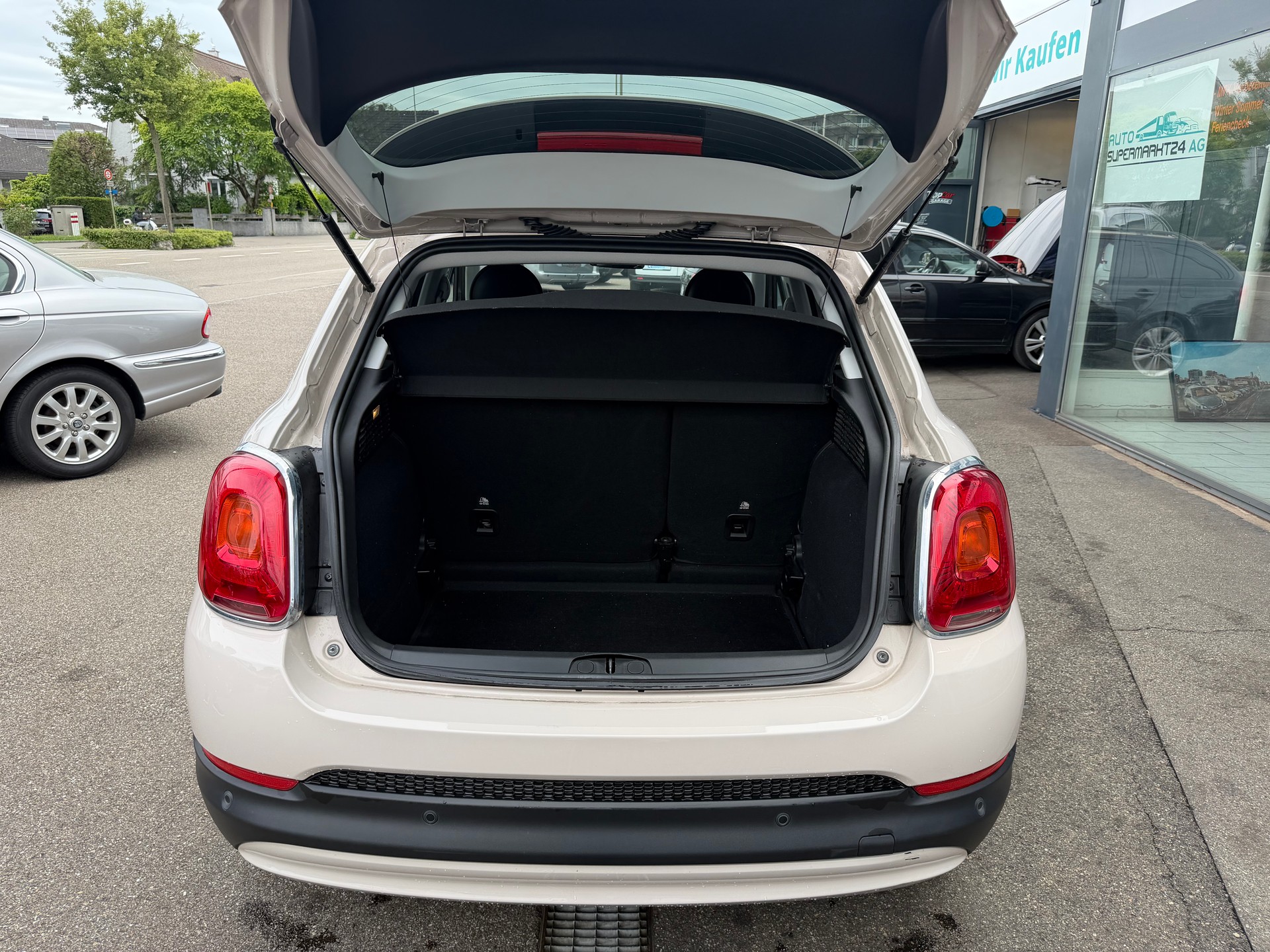 FIAT 500X 1.6 MJ Opening Edition-image-9