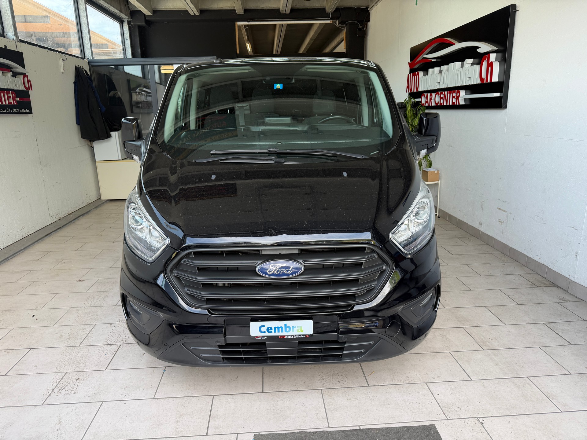 FORD Transit Custom 320 L1H1 Ambiente-image-1