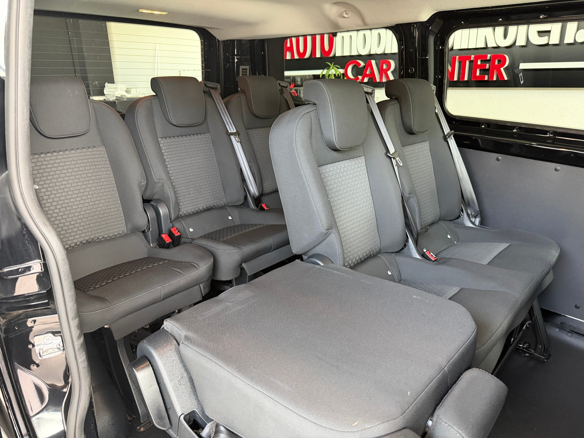 FORD Transit Custom 320 L1H1 Ambiente-image-10