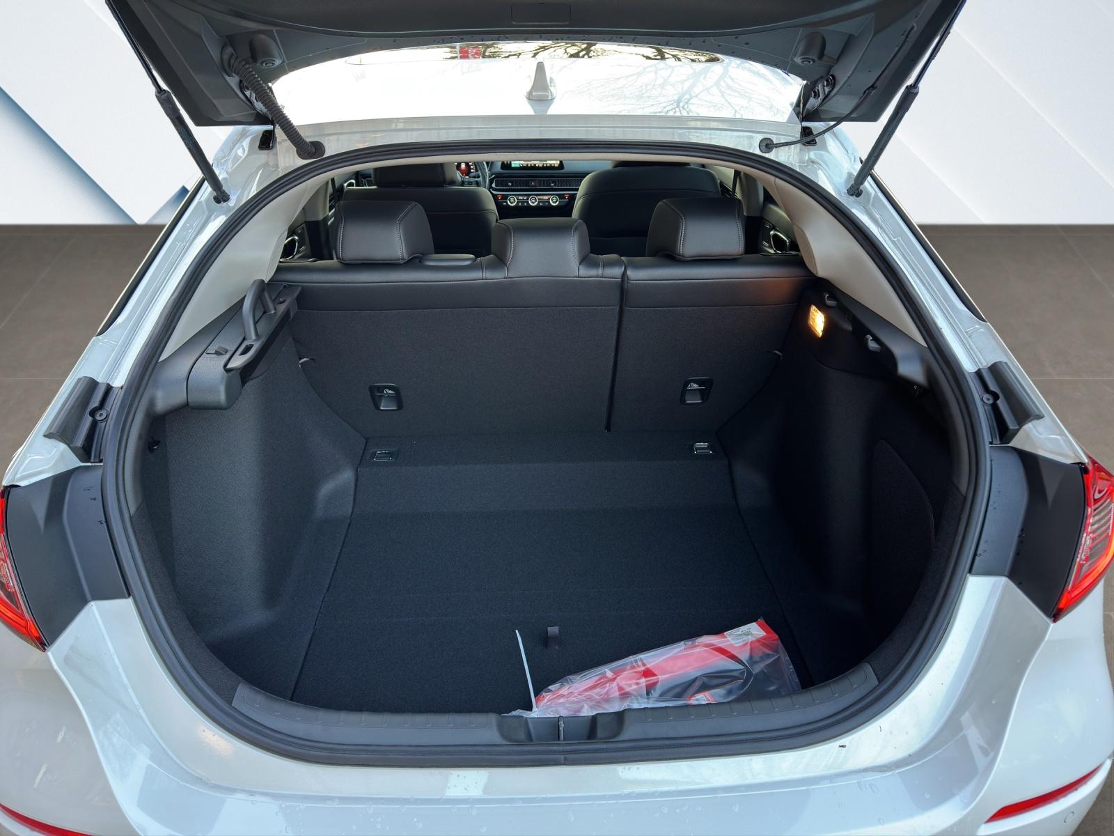 HONDA Civic 2.0 i-MMD Advance, Leasing Aktion 1.9 %, Bis zu 8 Jahre oder 160'000 km Garantie-image-14