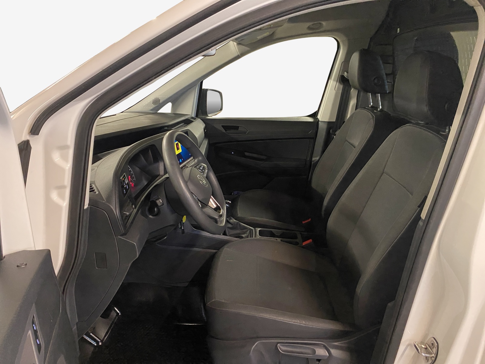 VW Caddy Cargo 2.0TDI-image-7
