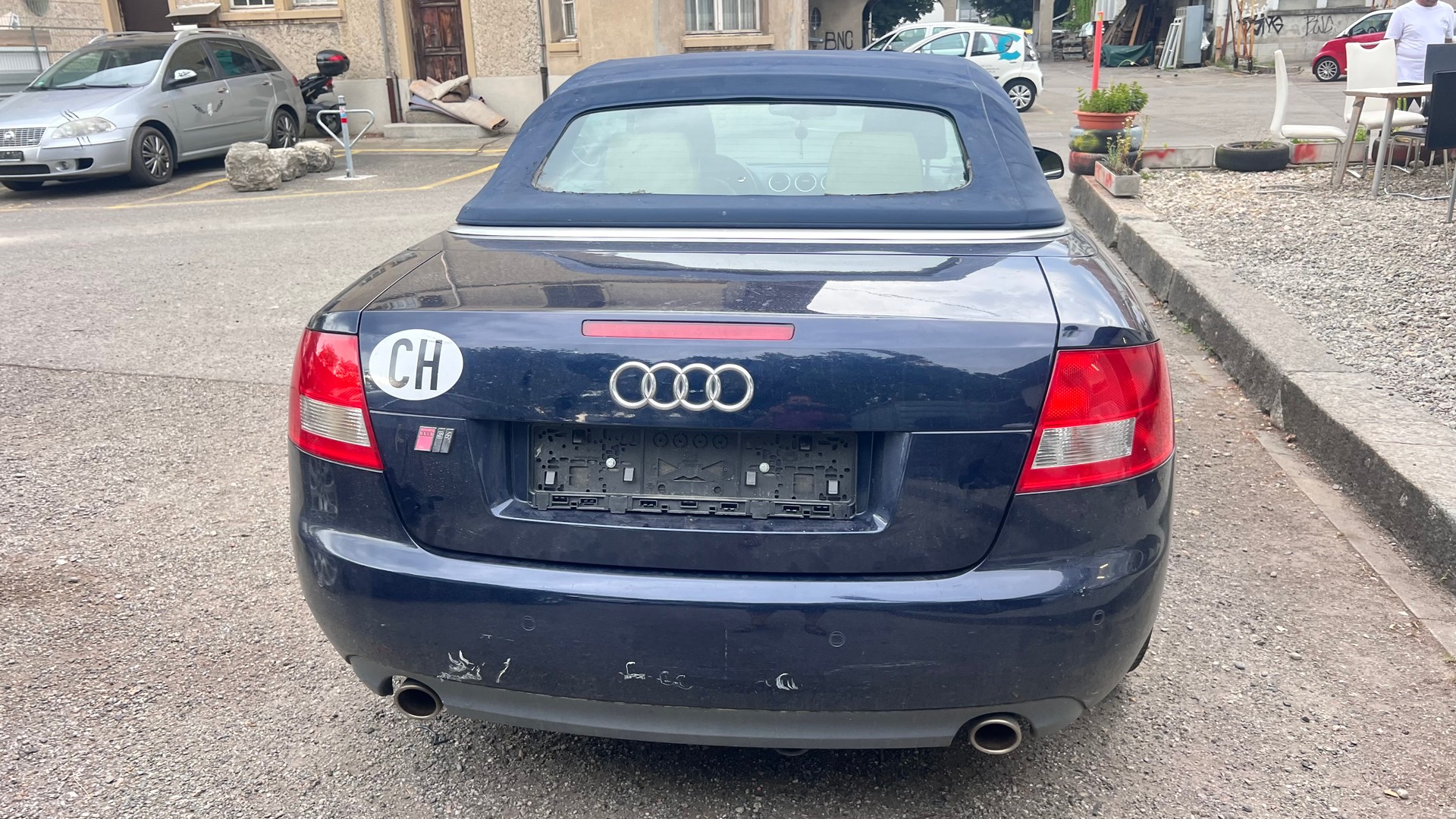 AUDI A4 Cabriolet 3.0 V6-image-3