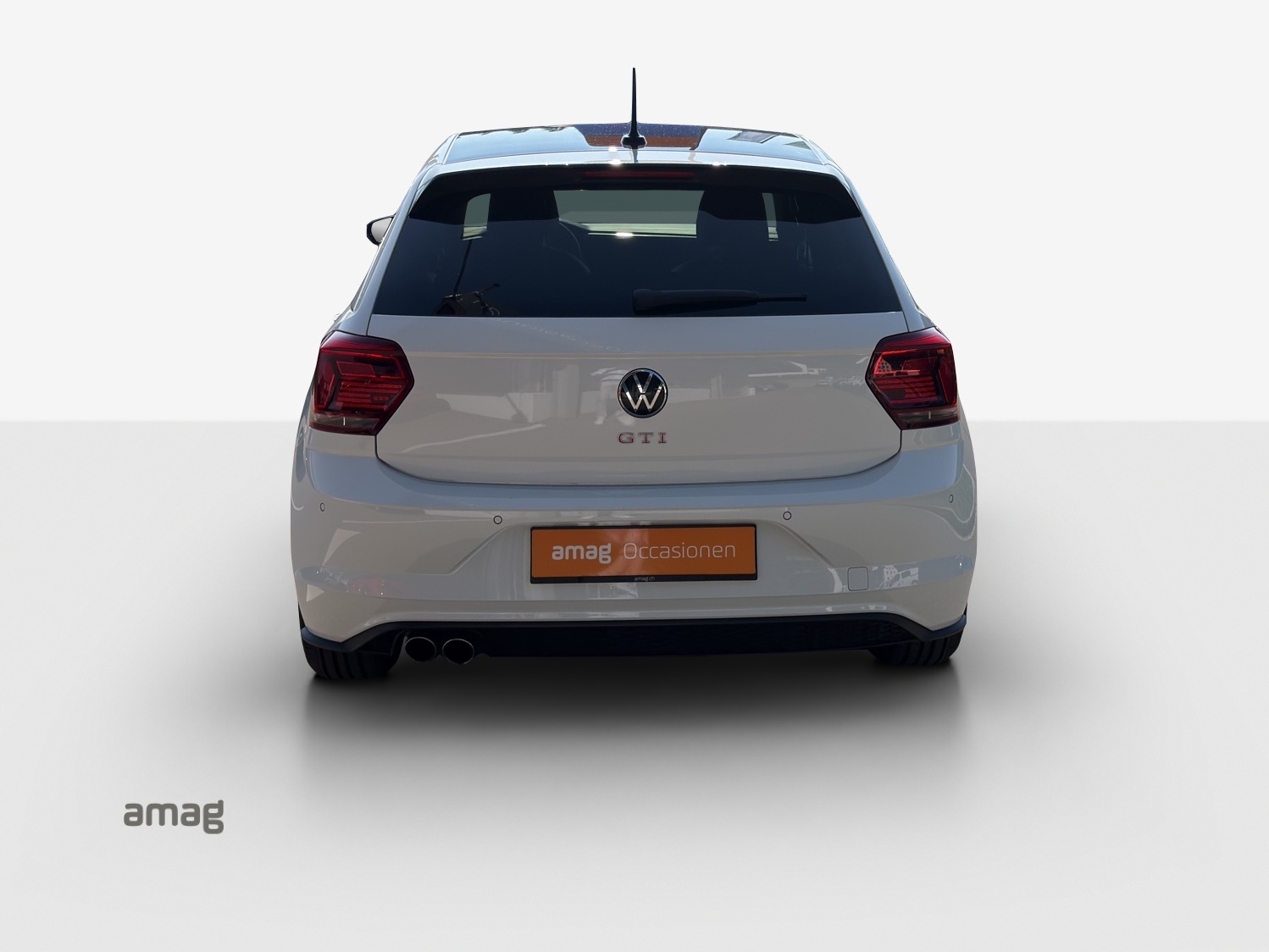VW Polo 2.0 TSI GTI DSG-image-3