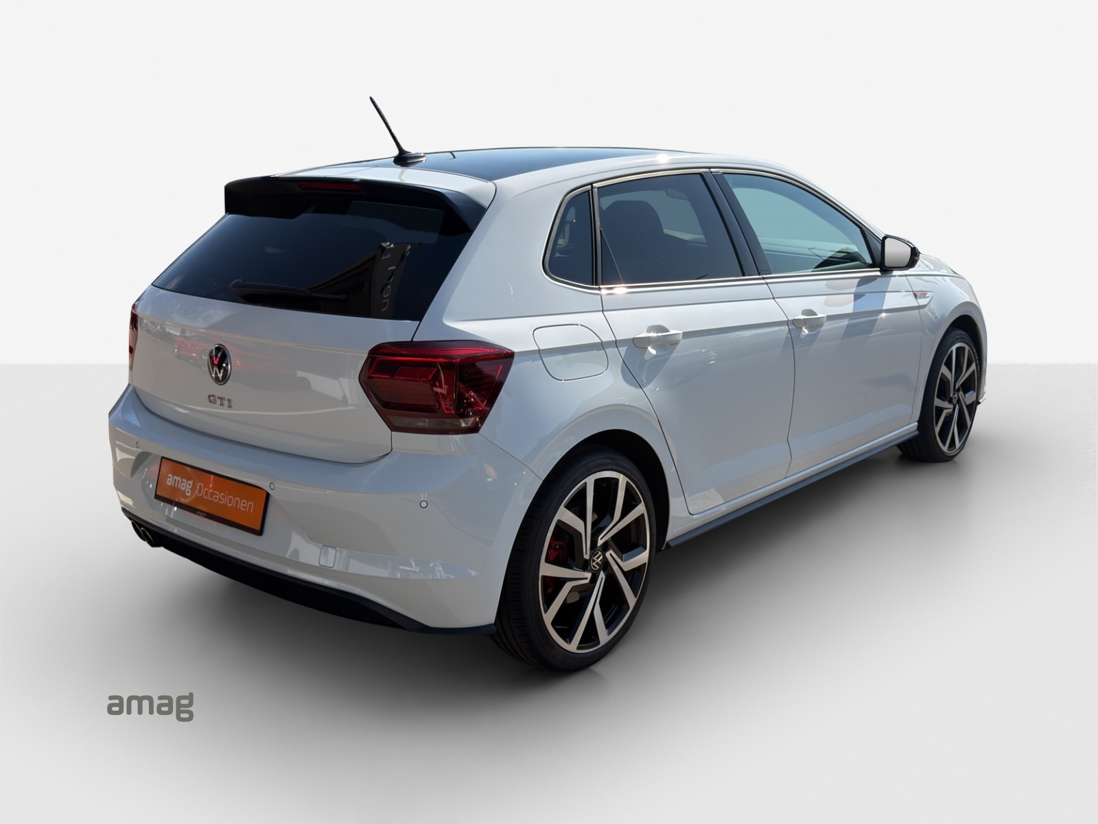 VW Polo 2.0 TSI GTI DSG-image-4