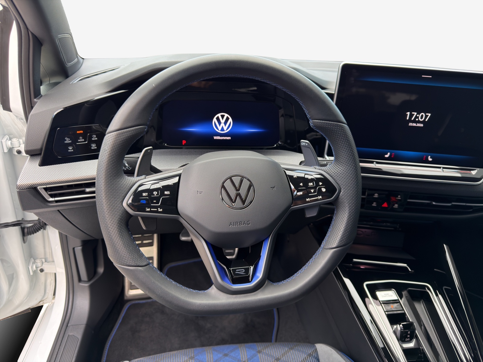 VW Golf 2.0 TSI R DSG 4 Motion-image-9