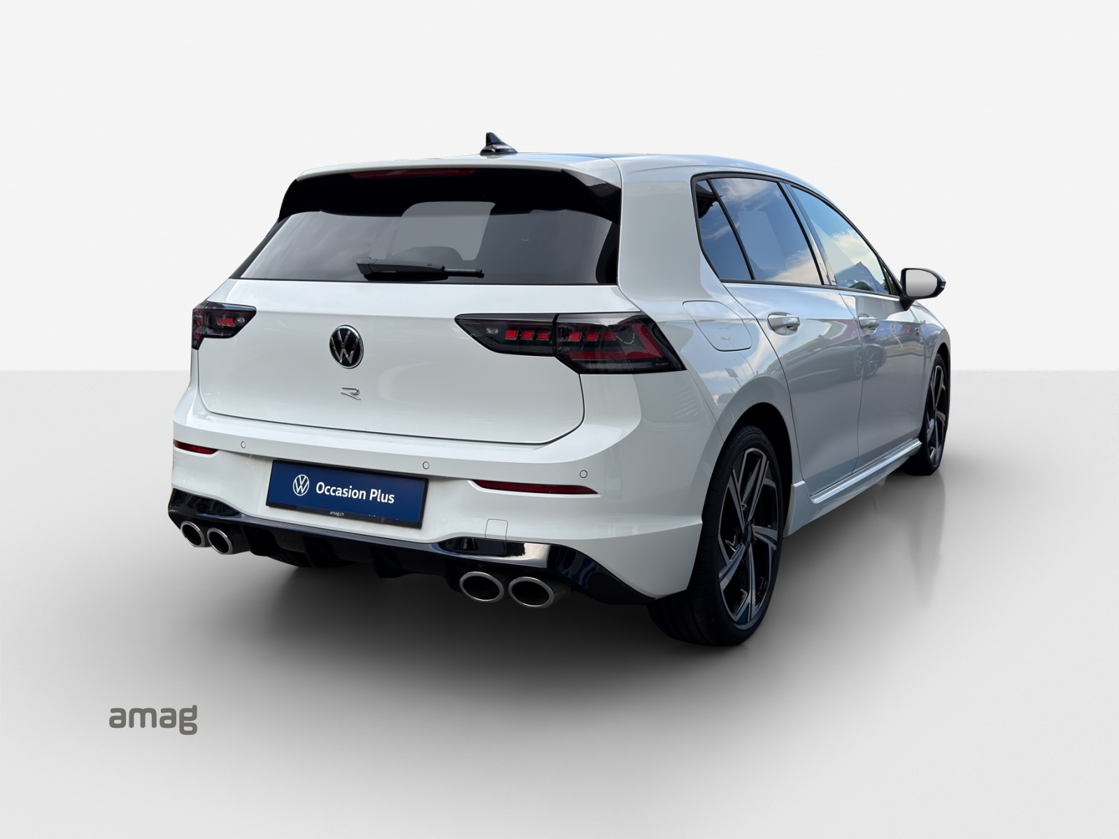 VW Golf 2.0 TSI R DSG 4 Motion-image-4