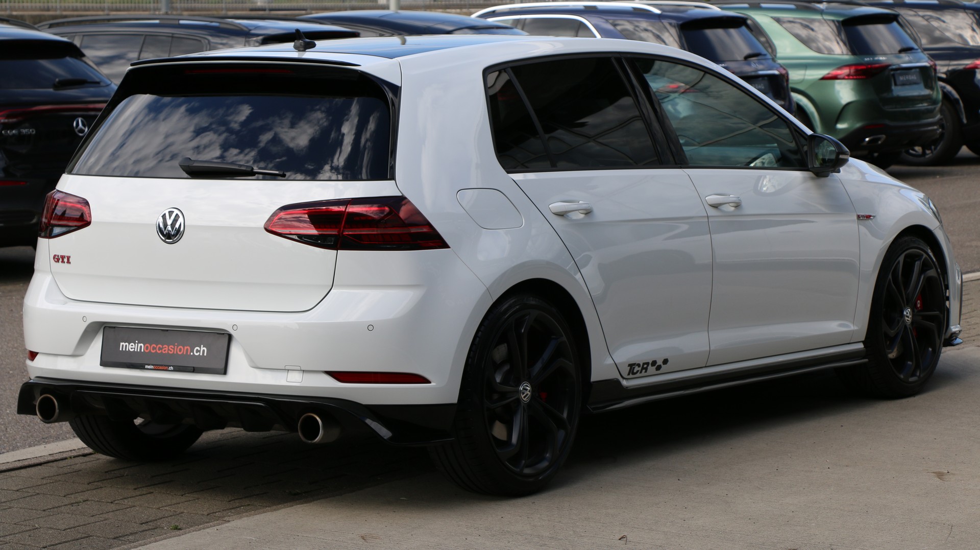 VW Golf 2.0 TSI GTI TCR-image-5