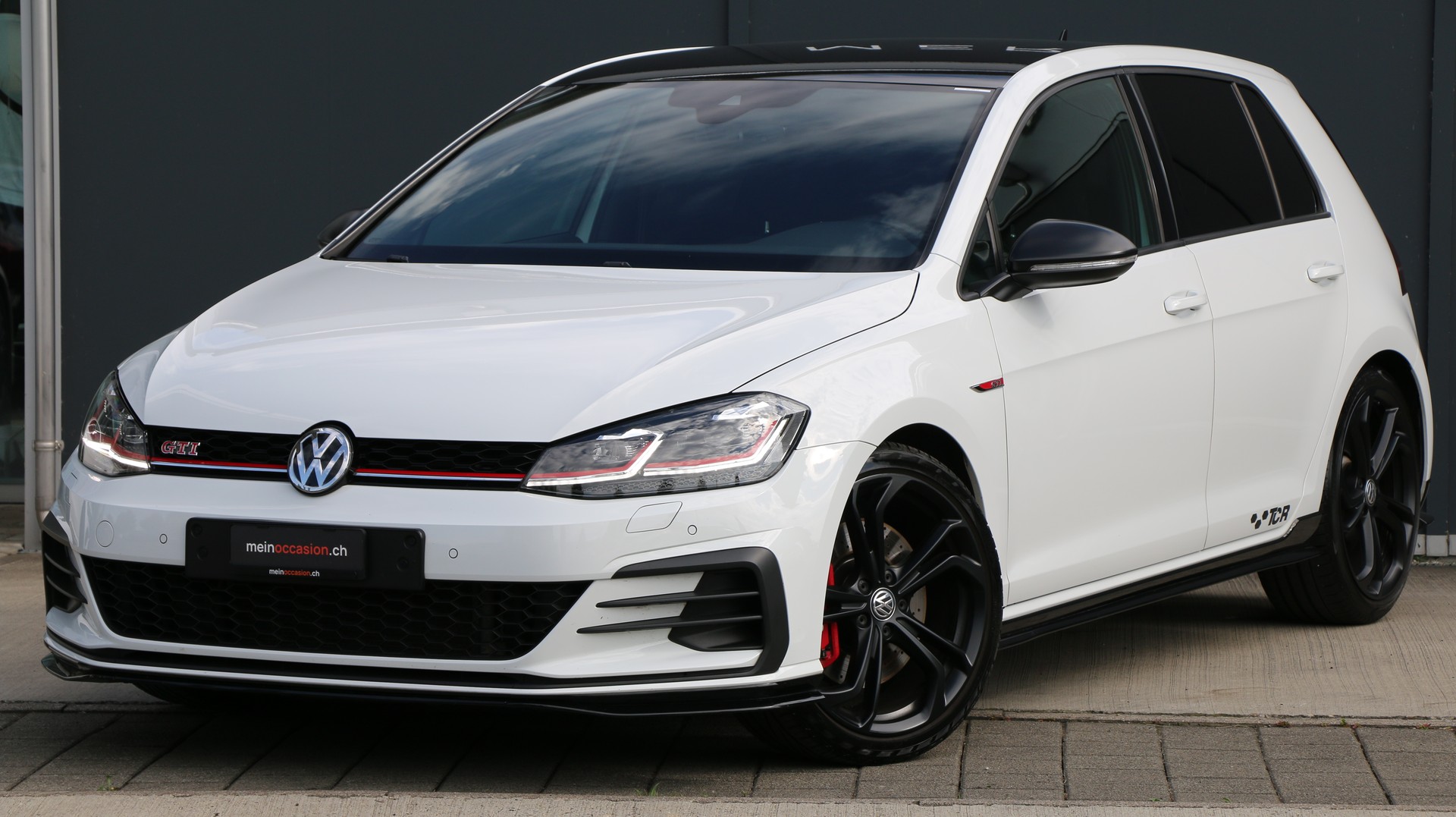 VW Golf 2.0 TSI GTI TCR