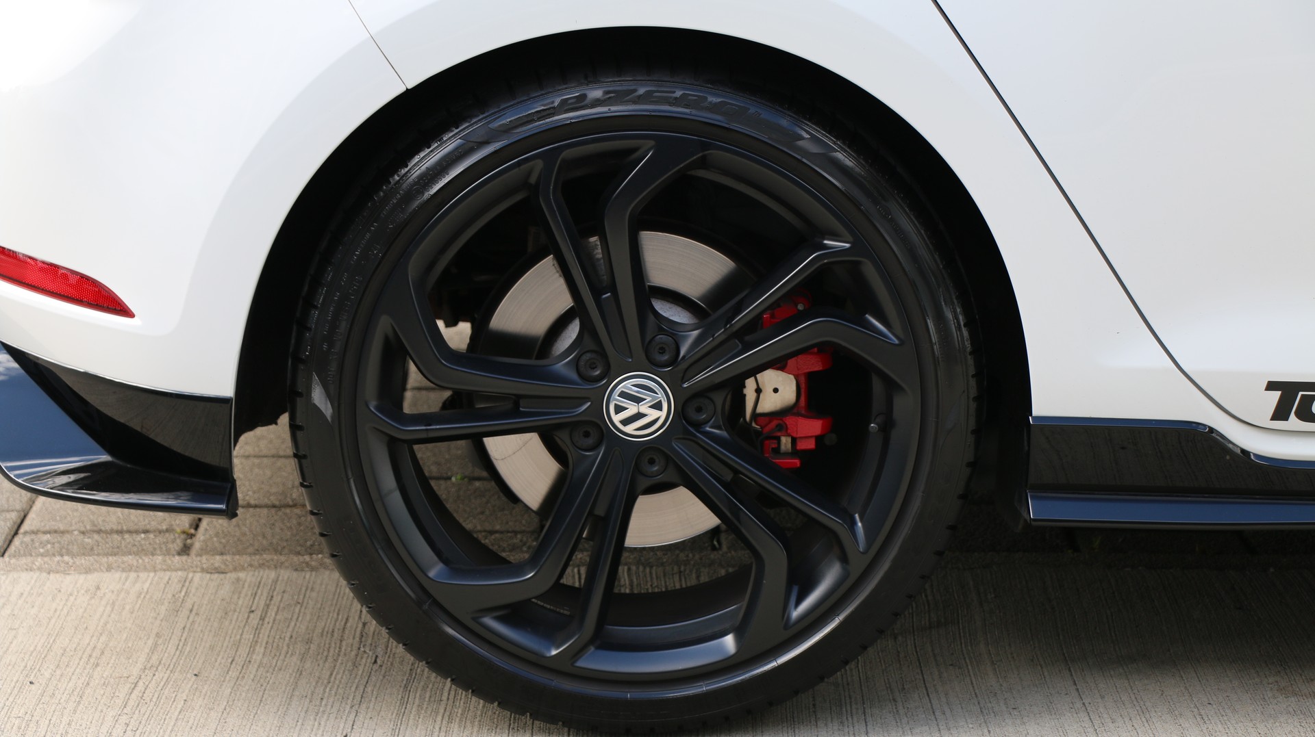 VW Golf 2.0 TSI GTI TCR-image-22