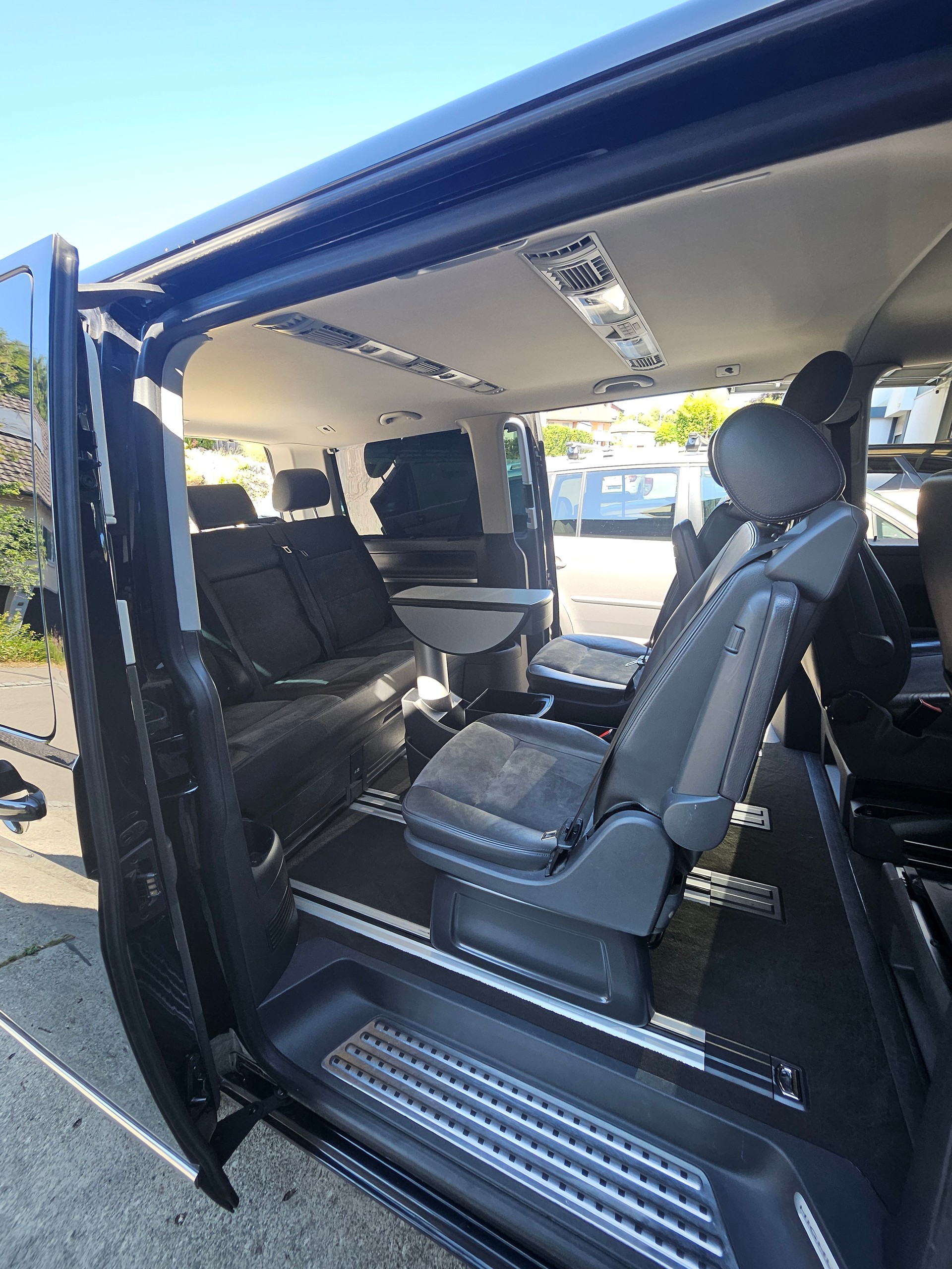 VW T5 Multivan 2.0 Bi-TDI CR Highline 4Motion DSG-image-5