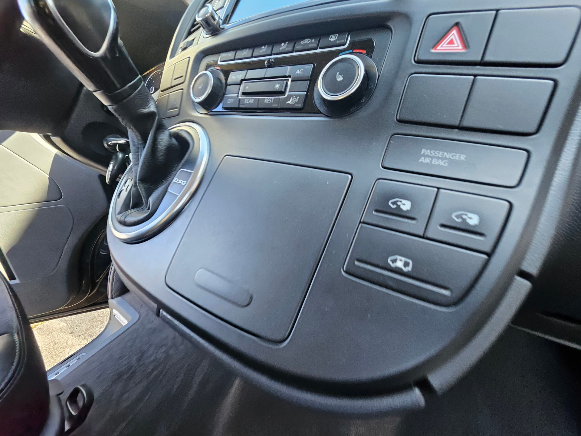 VW T5 Multivan 2.0 Bi-TDI CR Highline 4Motion DSG-image-10