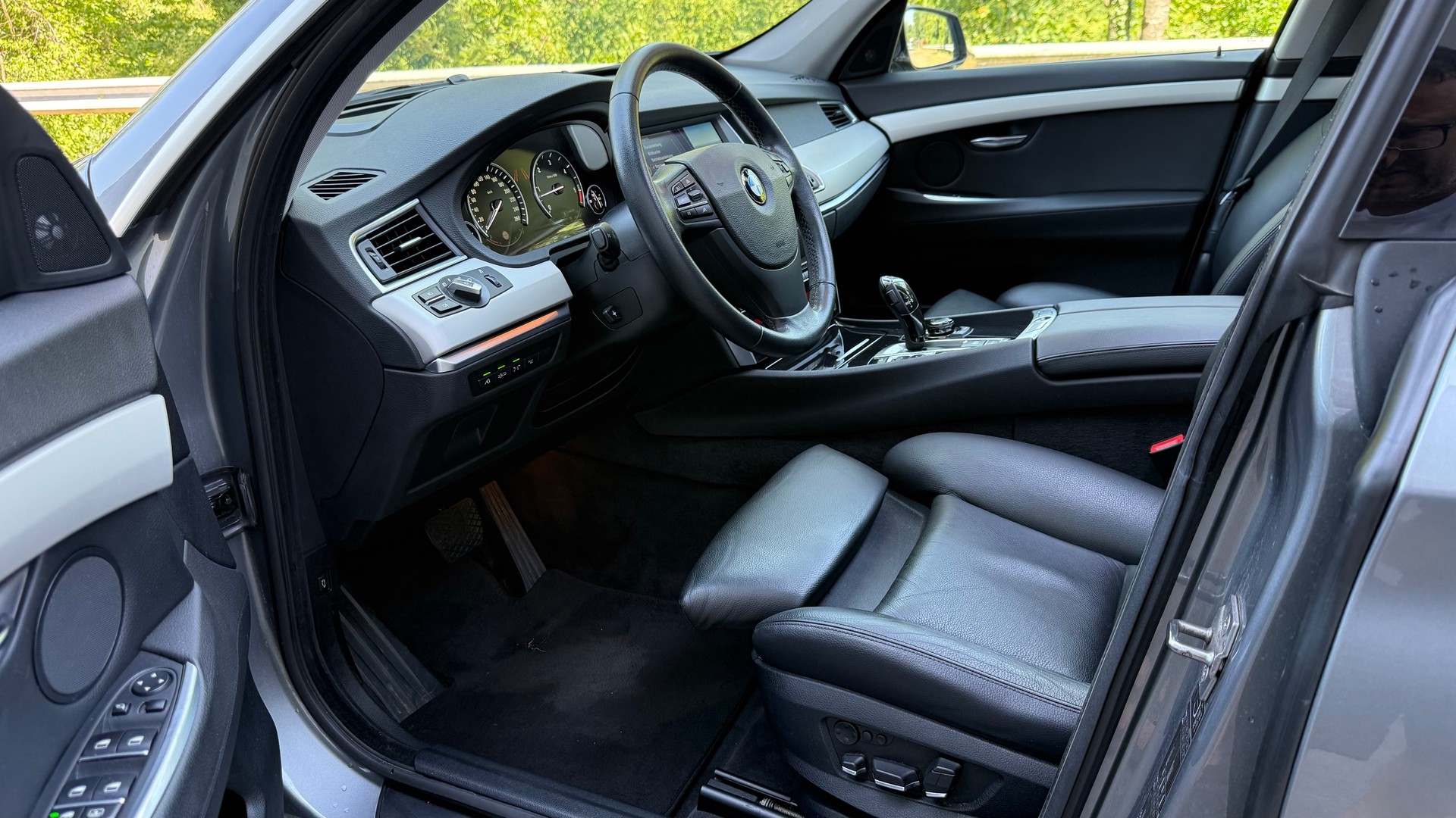 BMW 535d xDrive GT Steptronic-image-11