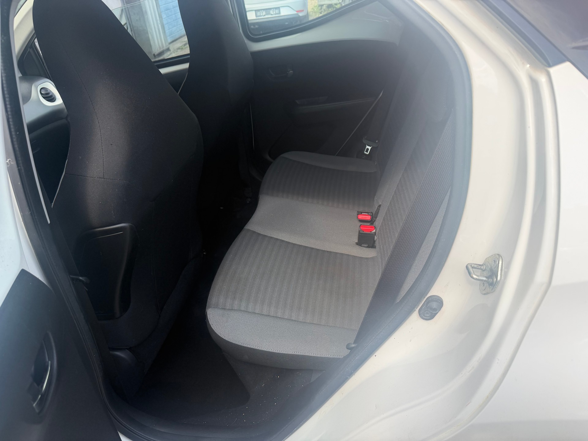 TOYOTA Aygo 1.0 VVT-i X-shift Trend-image-9