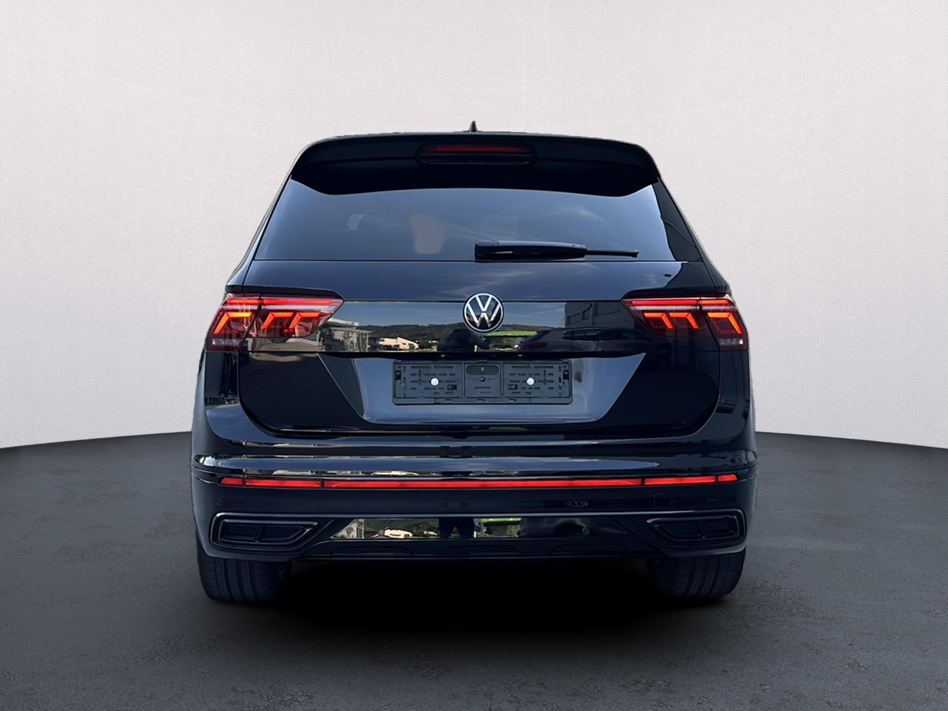 VW Tiguan 2.0 TDI SCR R-Line DSG-image-4