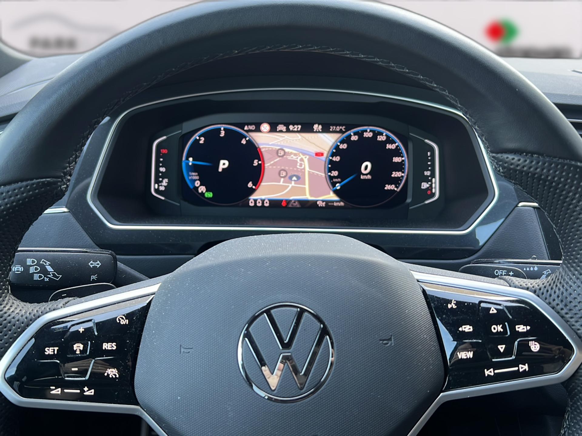 VW Tiguan 2.0 TDI SCR R-Line DSG-image-10