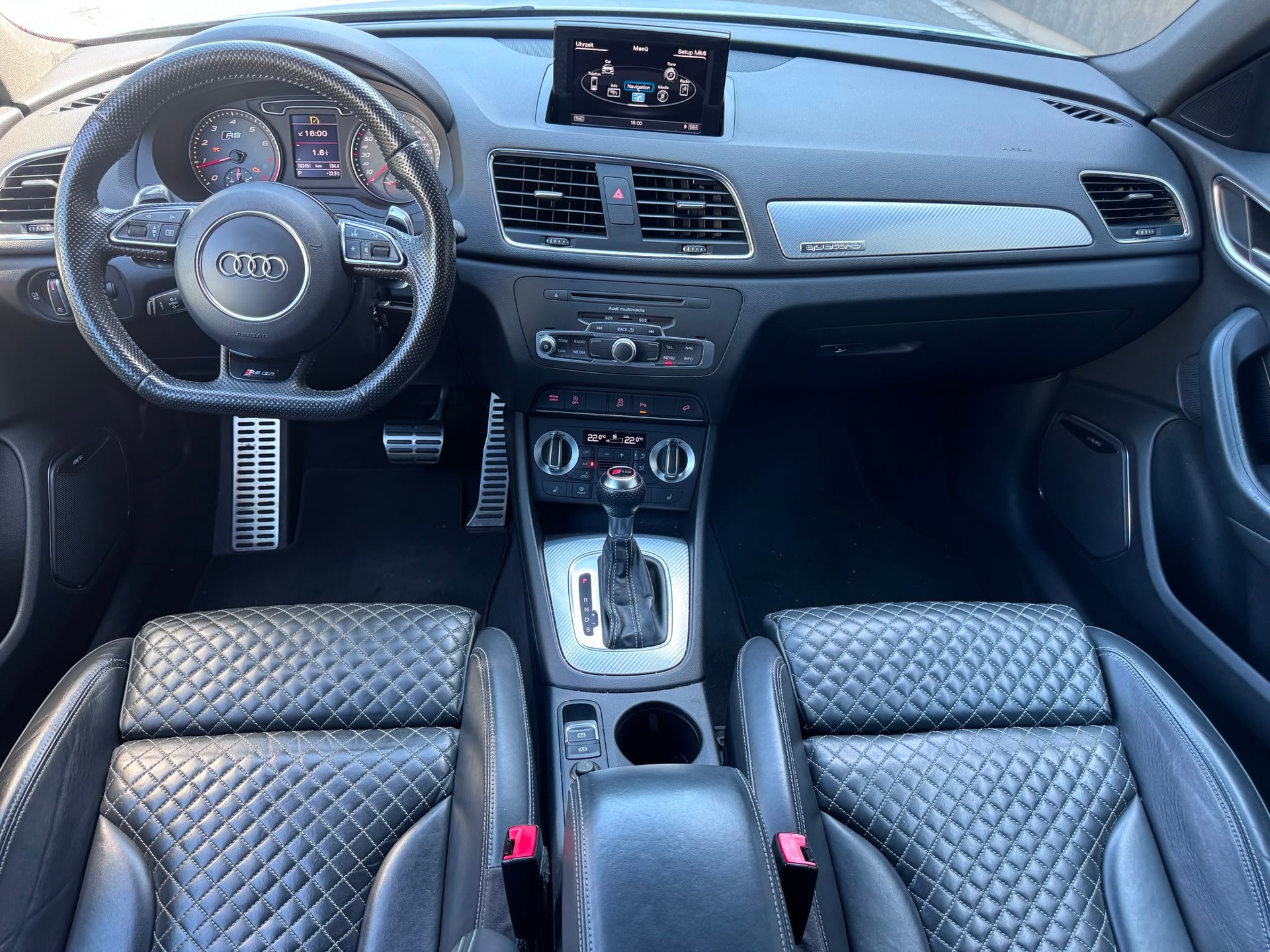 AUDI RS Q3 2.5 TFSI quattro S-tronic-image-9