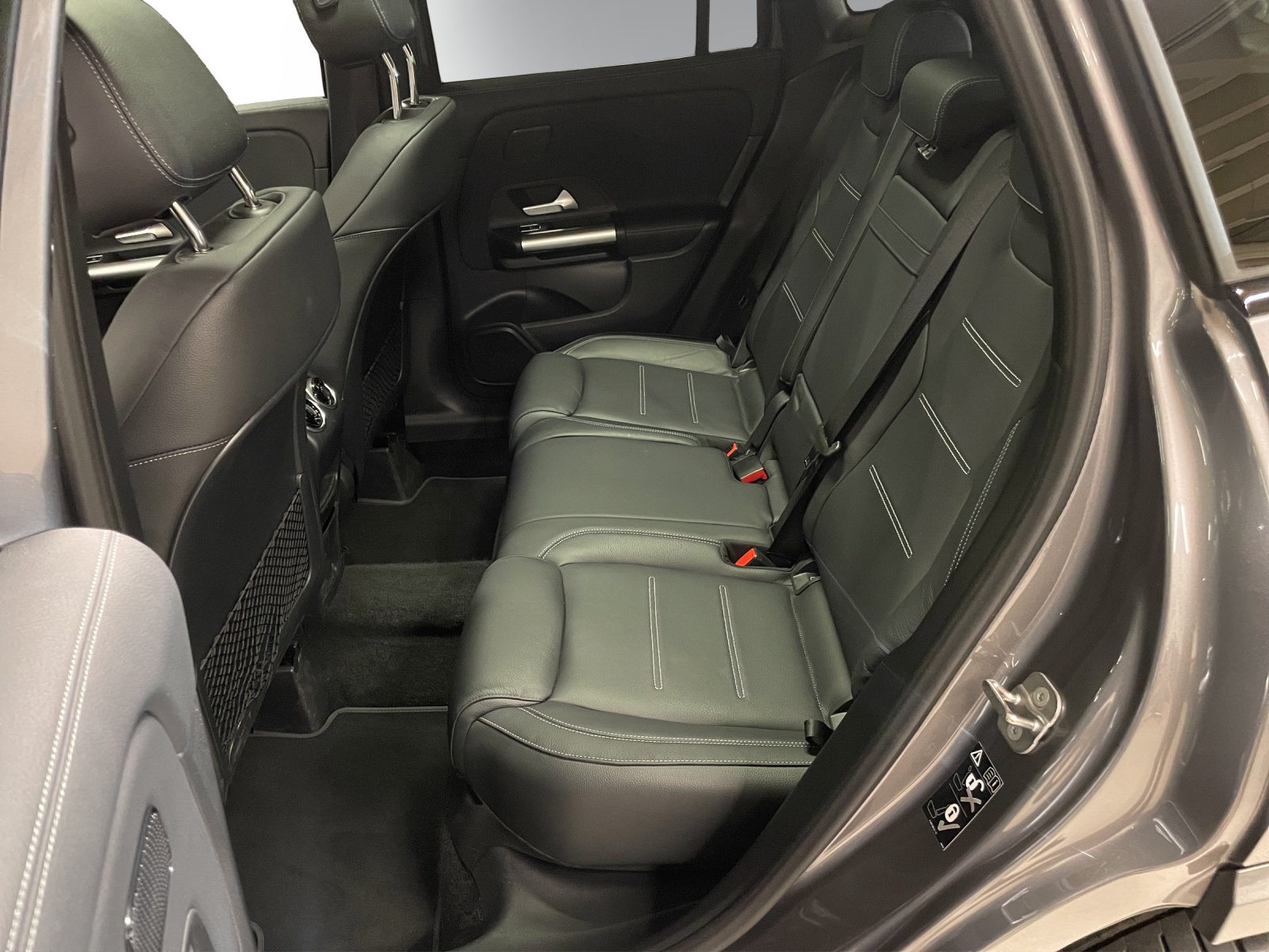 MERCEDES-BENZ GLA 250 4Matic Swiss Star-image-10