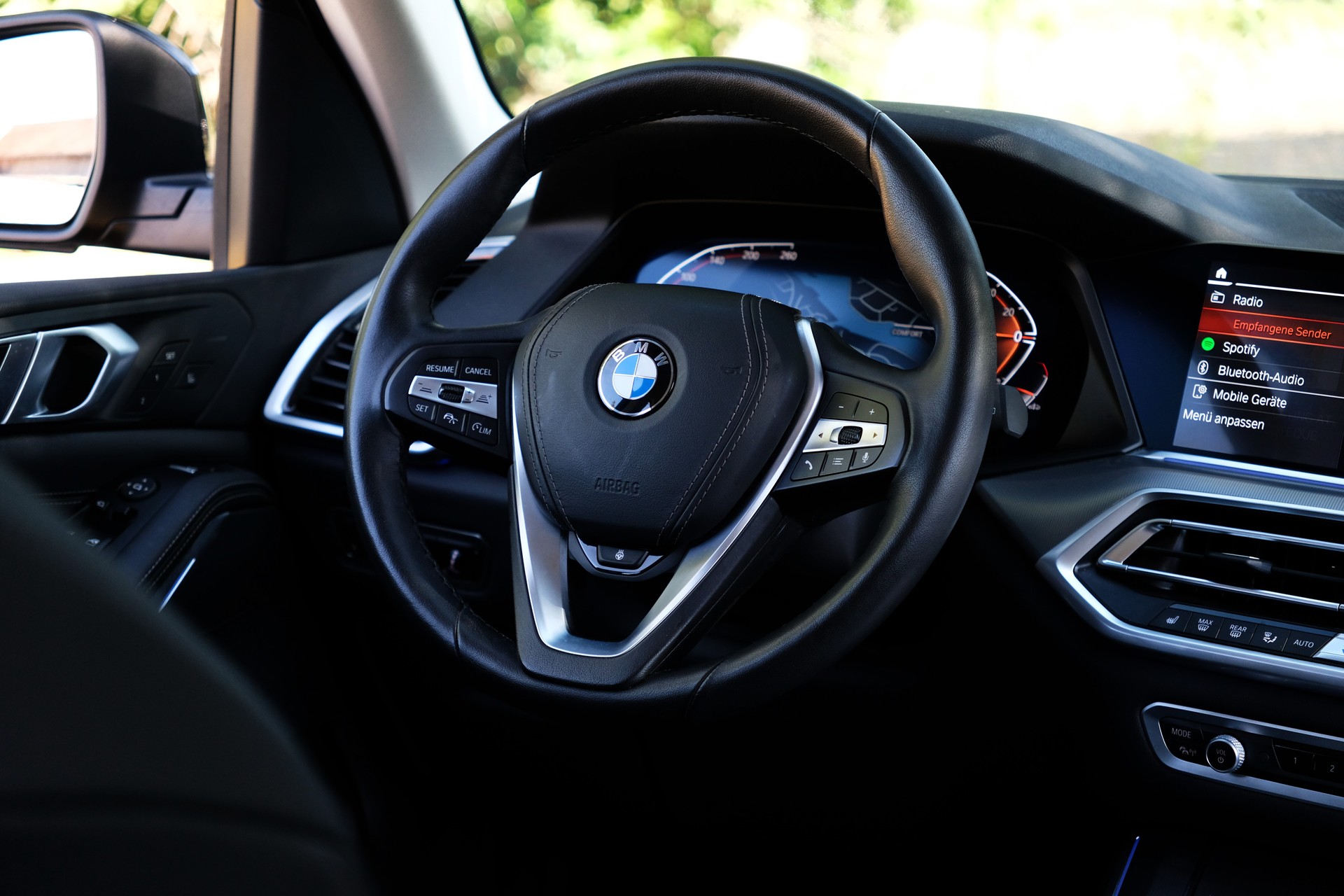 BMW X5 xDrive 48V 40i Steptronic-image-10