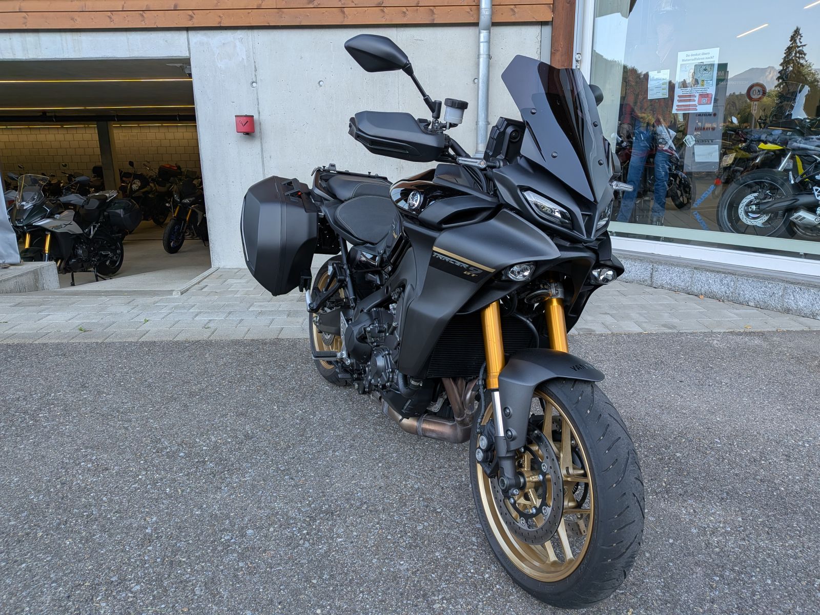YAMAHA Tracer 9 GT-image-1