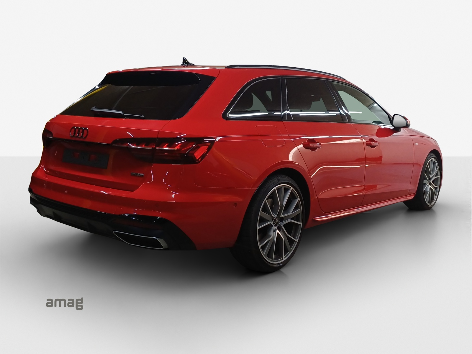 AUDI A4 Avant 40 TDI S line quattro S-tronic-image-4