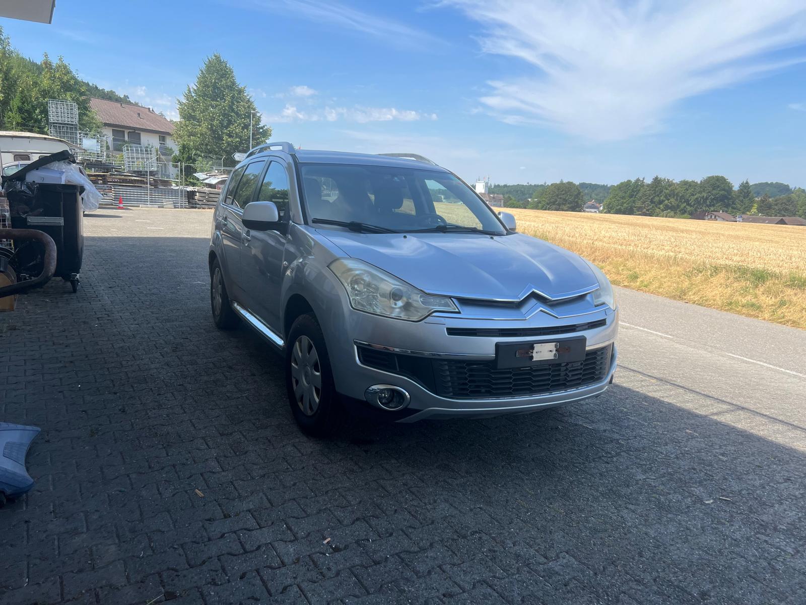 CITROEN C-Crosser 2.2 HDi VTR-image-0