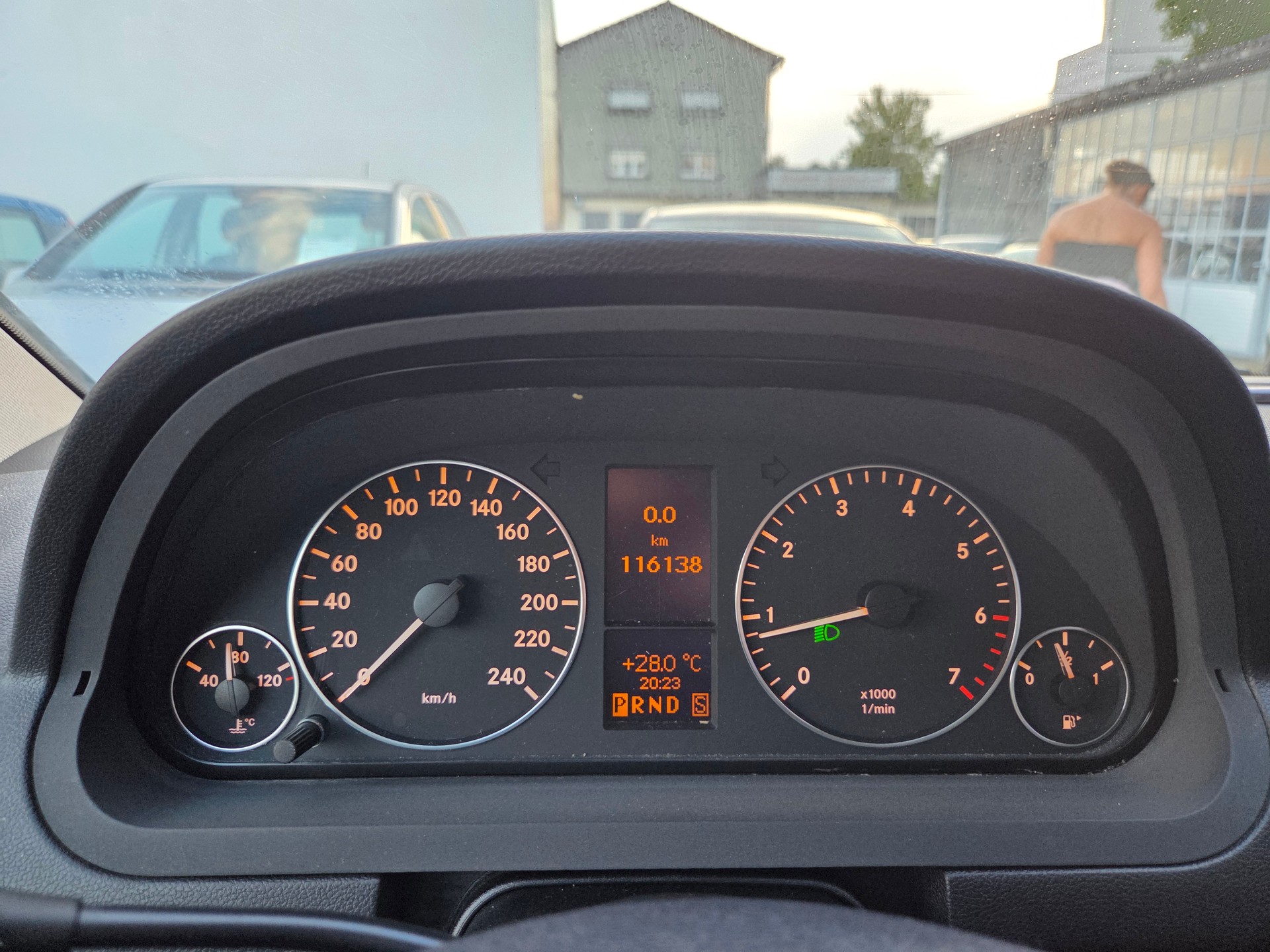 MERCEDES-BENZ A 160 my first star Automat-image-15