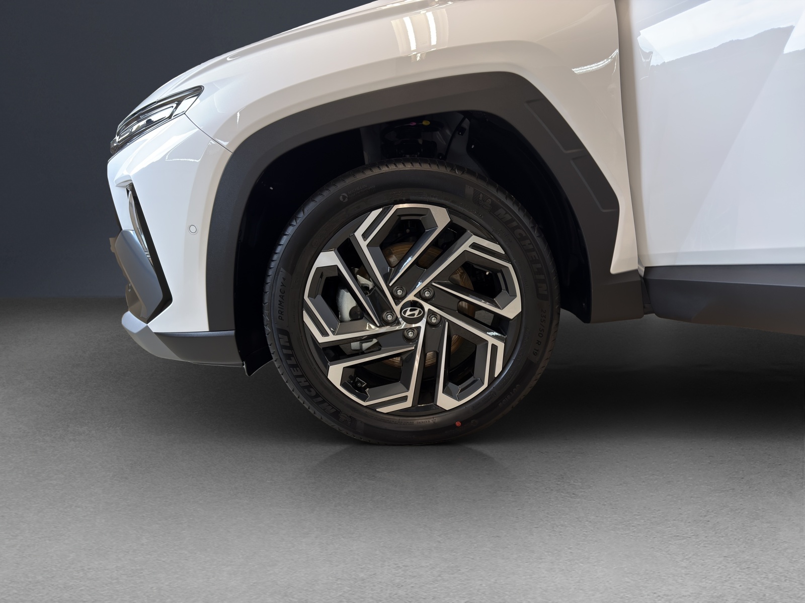 HYUNDAI Tucson 1.6 TGDI HEV Vertex 4WD Swiss Edition MY26-image-17