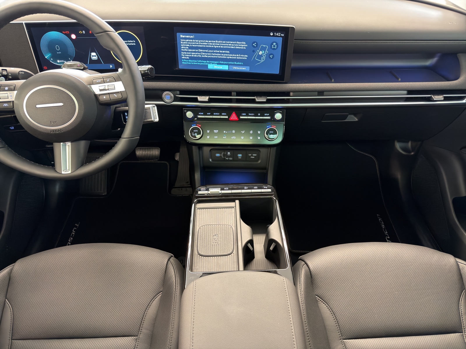 HYUNDAI Tucson 1.6 TGDI HEV Vertex 4WD Swiss Edition MY26-image-9