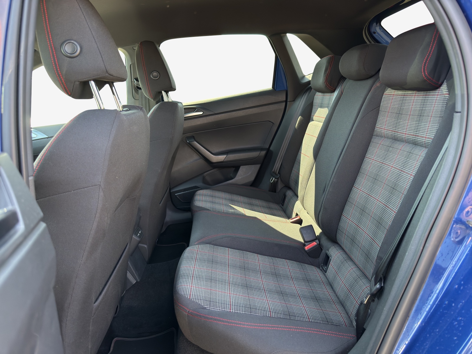 VW Polo 2.0 TSI GTI DSG-image-11