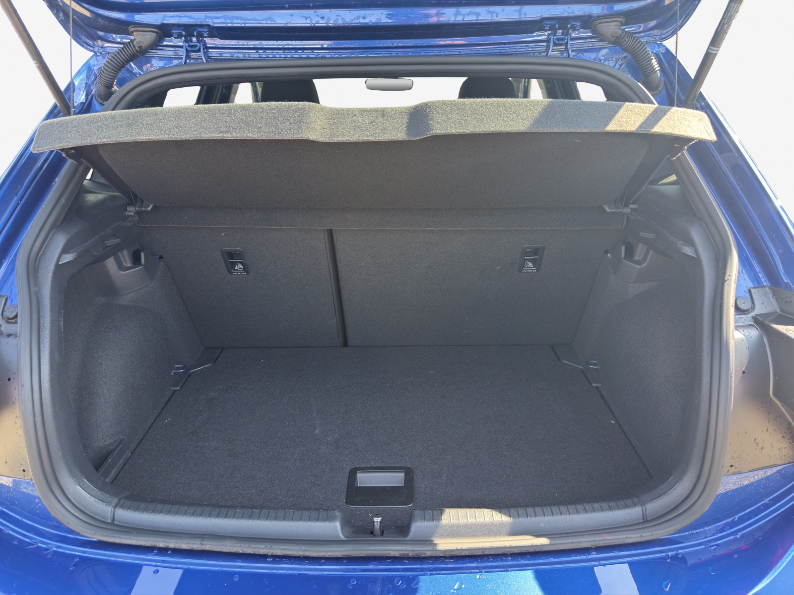 VW Polo 2.0 TSI GTI DSG-image-12