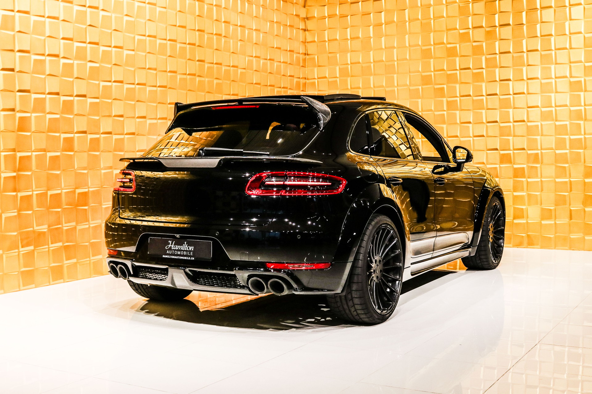 PORSCHE Macan Turbo PDK-image-6