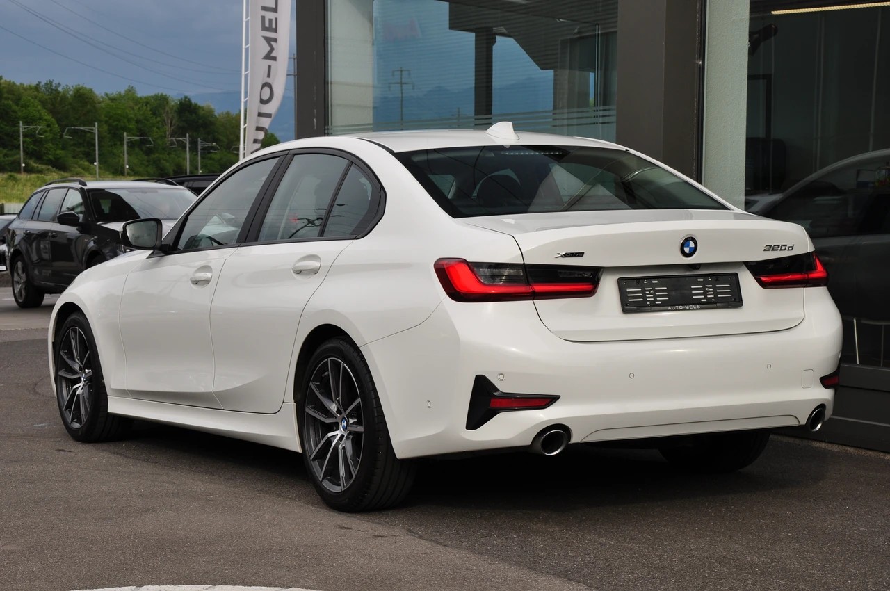 BMW 320d xDrive Steptronic-image-6