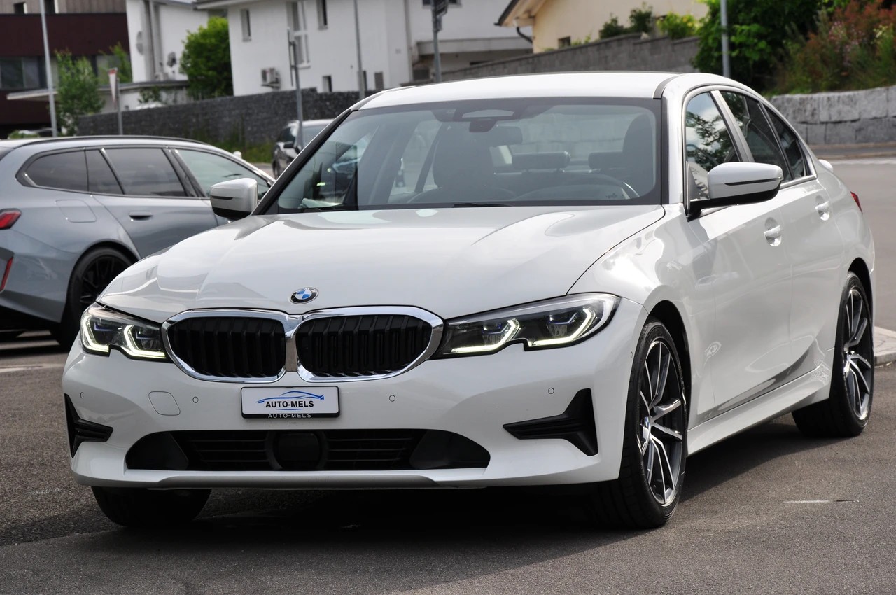BMW 320d xDrive Steptronic-image-12