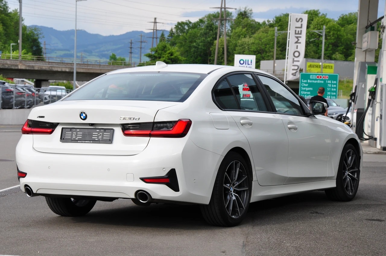BMW 320d xDrive Steptronic-image-7