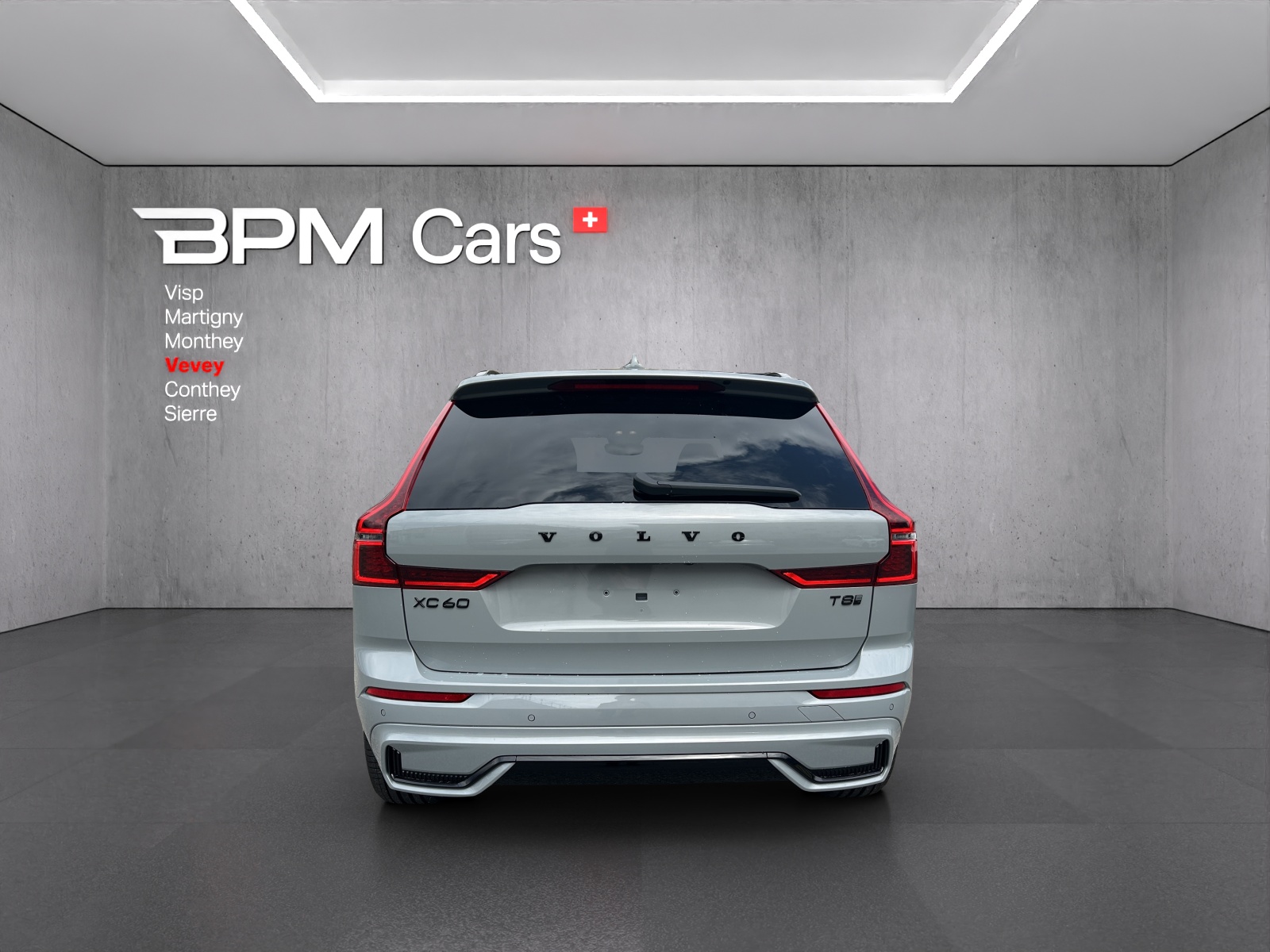 VOLVO XC60 T8 eAWD PluginHybrid Black Edition Geartronic-showroom-element-3