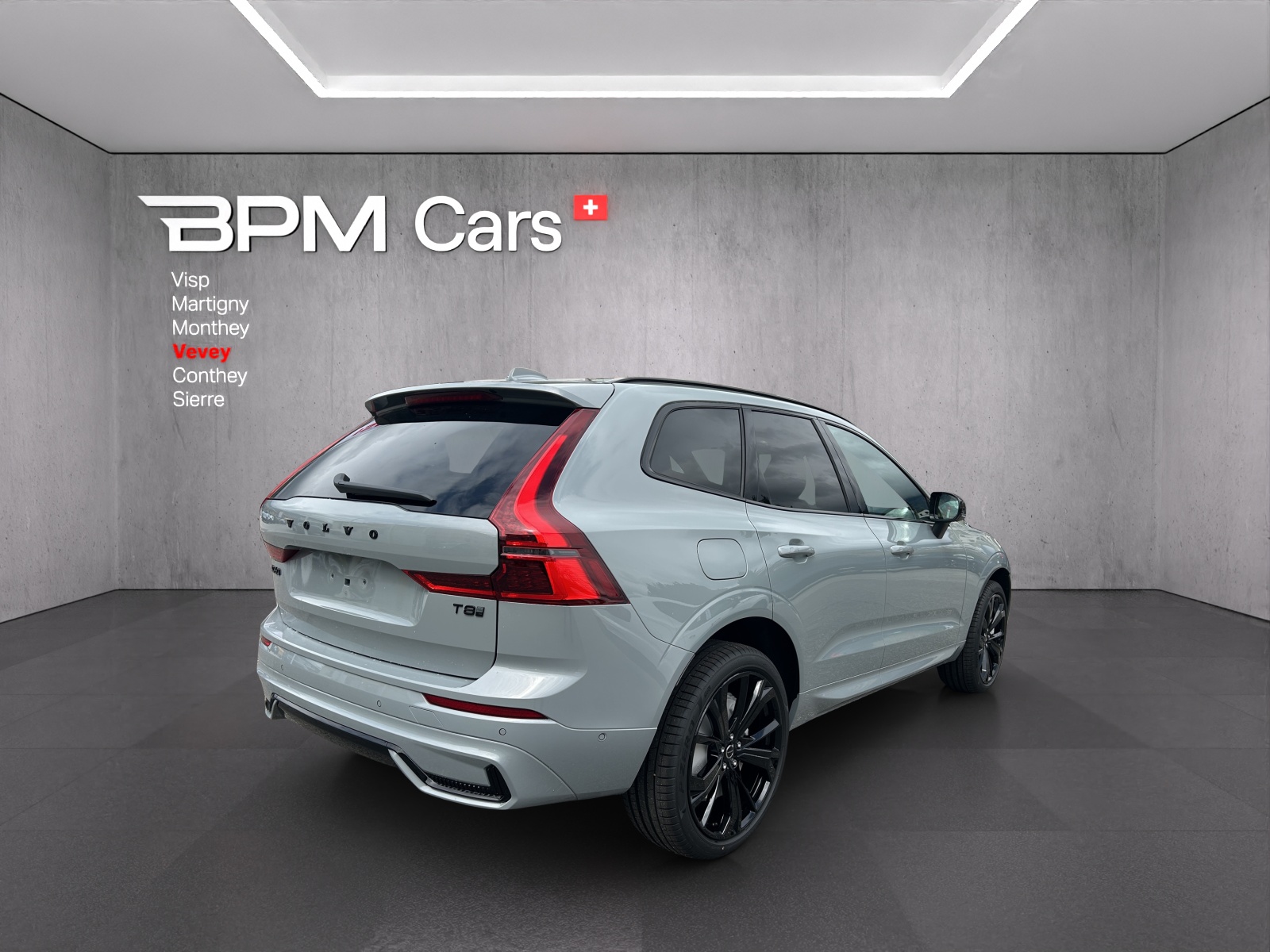 VOLVO XC60 T8 eAWD PluginHybrid Black Edition Geartronic-image-4