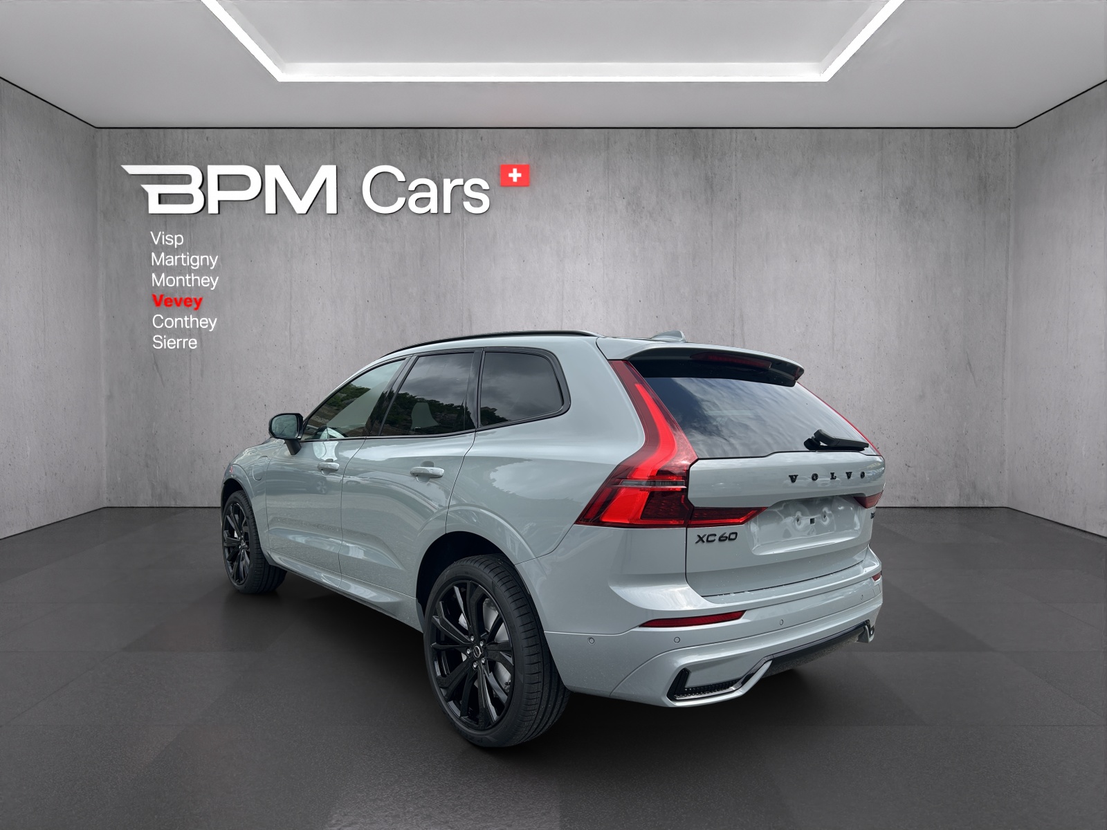 VOLVO XC60 T8 eAWD PluginHybrid Black Edition Geartronic-showroom-element-2