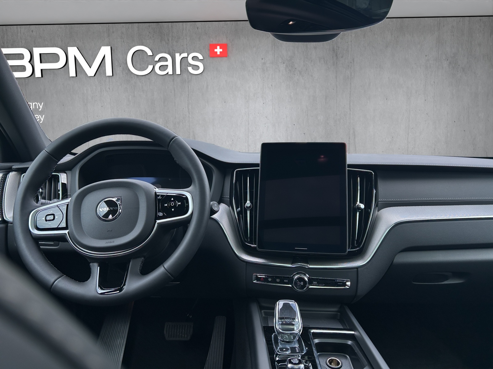 VOLVO XC60 T8 eAWD PluginHybrid Black Edition Geartronic-image-11