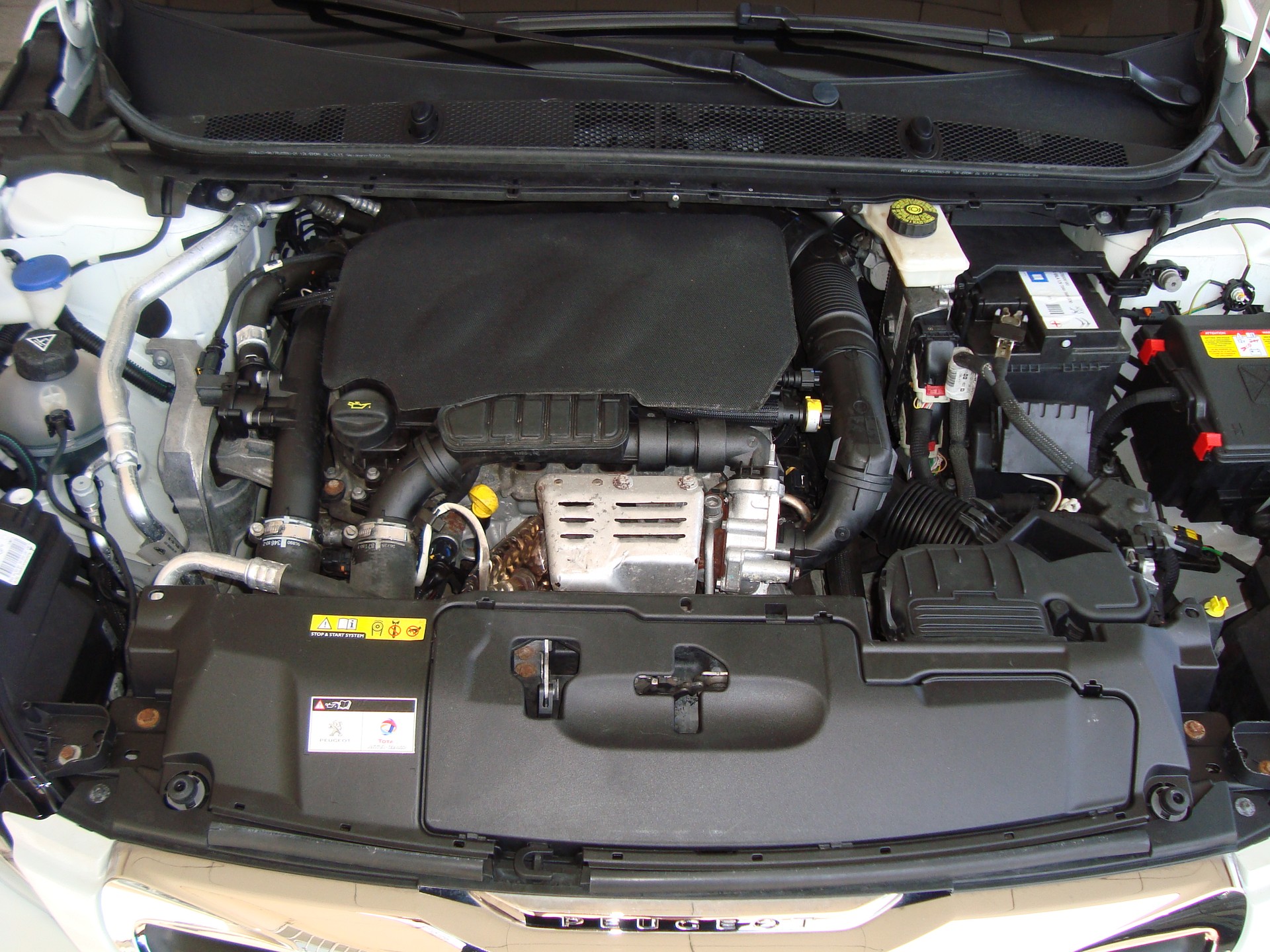 PEUGEOT 308 SW 1.2 THP Féline-image-11