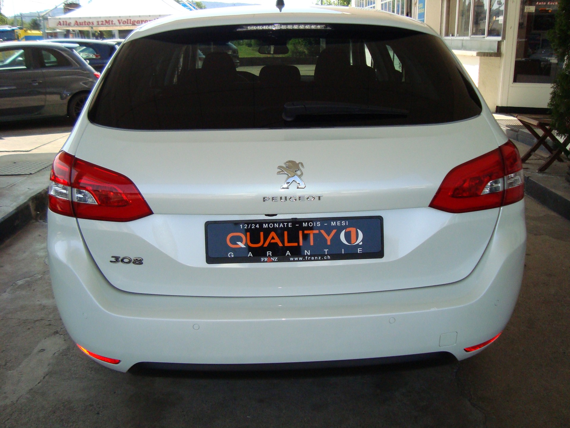 PEUGEOT 308 SW 1.2 THP Féline-image-4