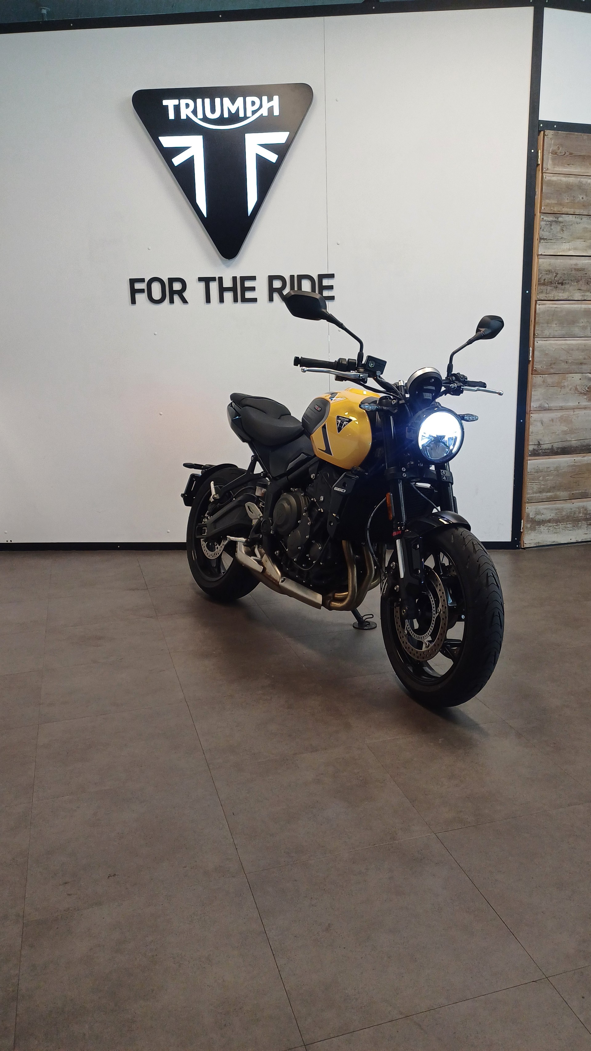 TRIUMPH Trident 660 35KW