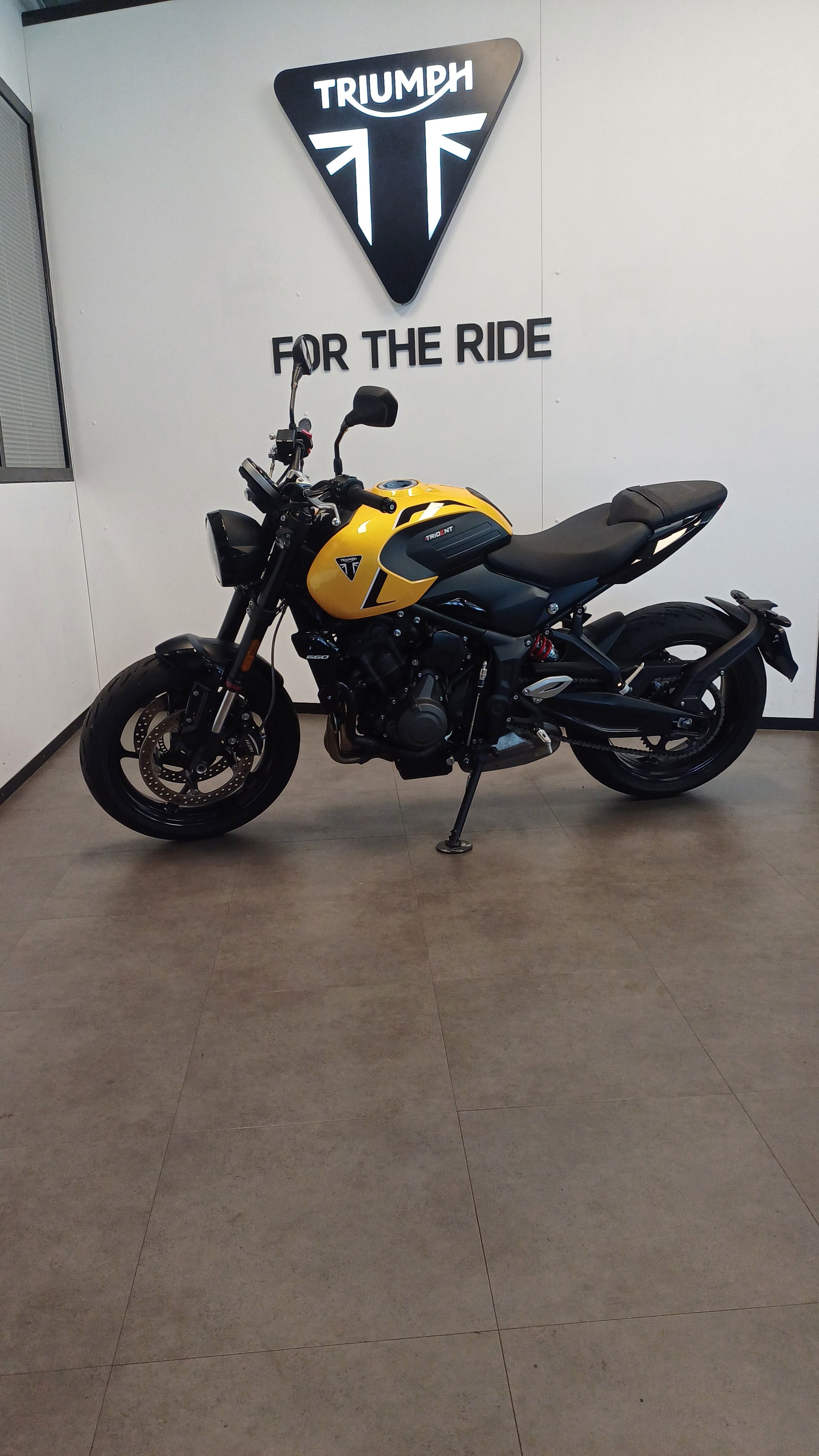 TRIUMPH Trident 660 35KW-image-2