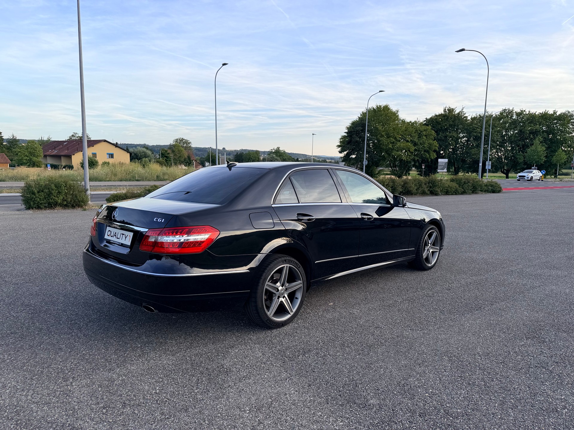 MERCEDES-BENZ E 350 CGI BlueEfficiency Elégance 7G-Tronic-image-10