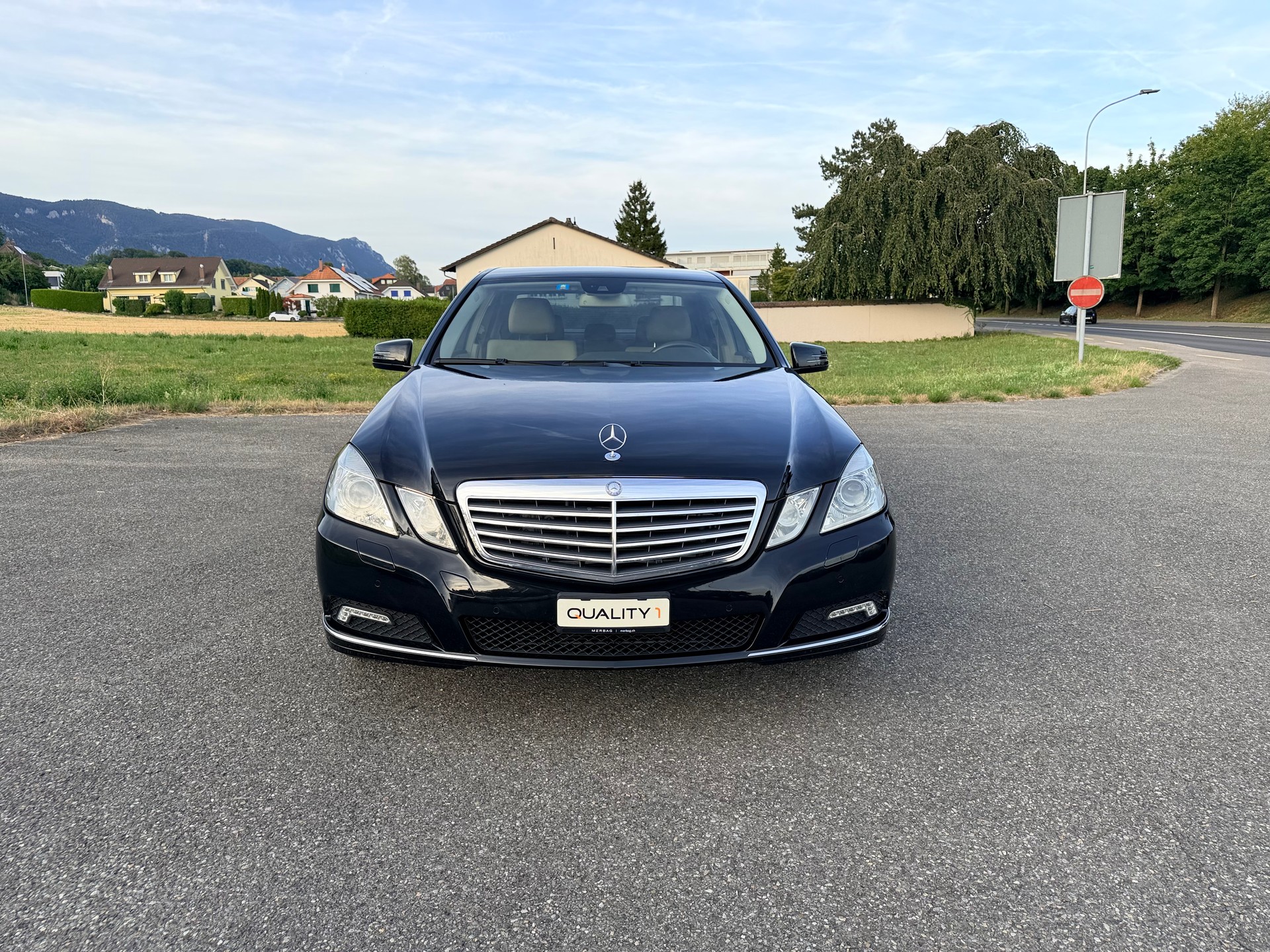 MERCEDES-BENZ E 350 CGI BlueEfficiency Elégance 7G-Tronic-showroom-element-2