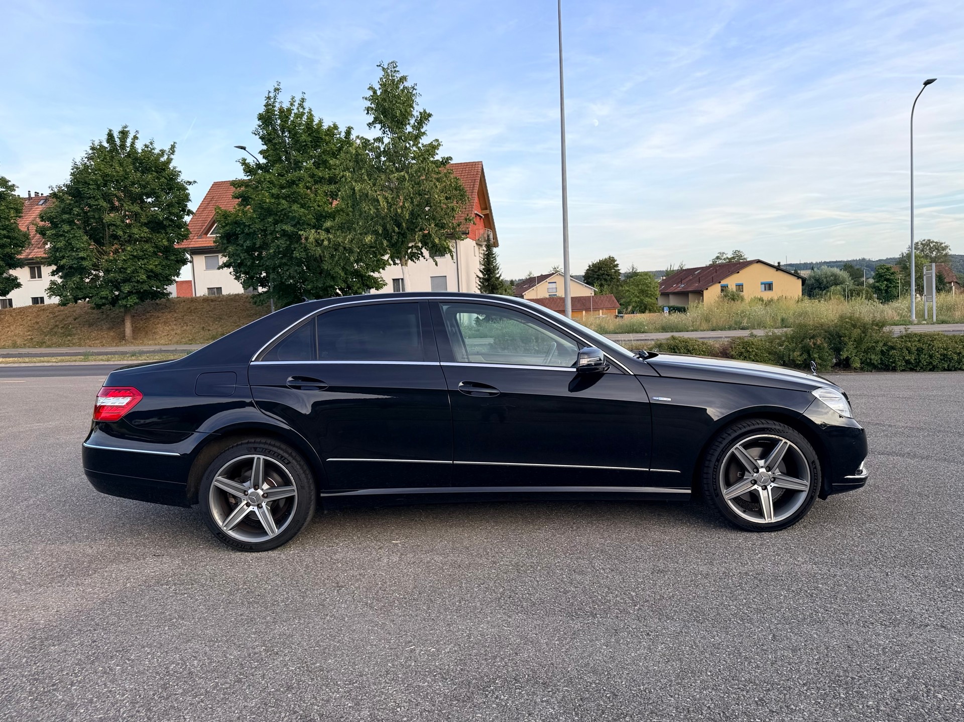 MERCEDES-BENZ E 350 CGI BlueEfficiency Elégance 7G-Tronic-image-4